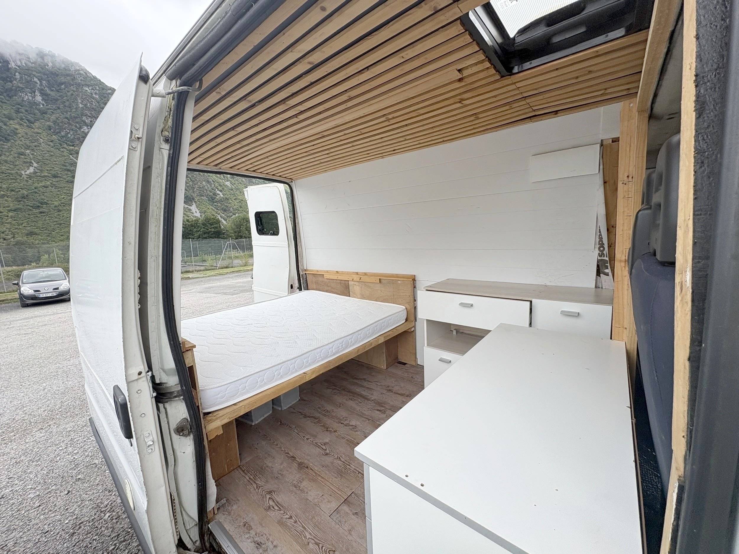 Peugeot Boxer 2,2L HDI 100CH
