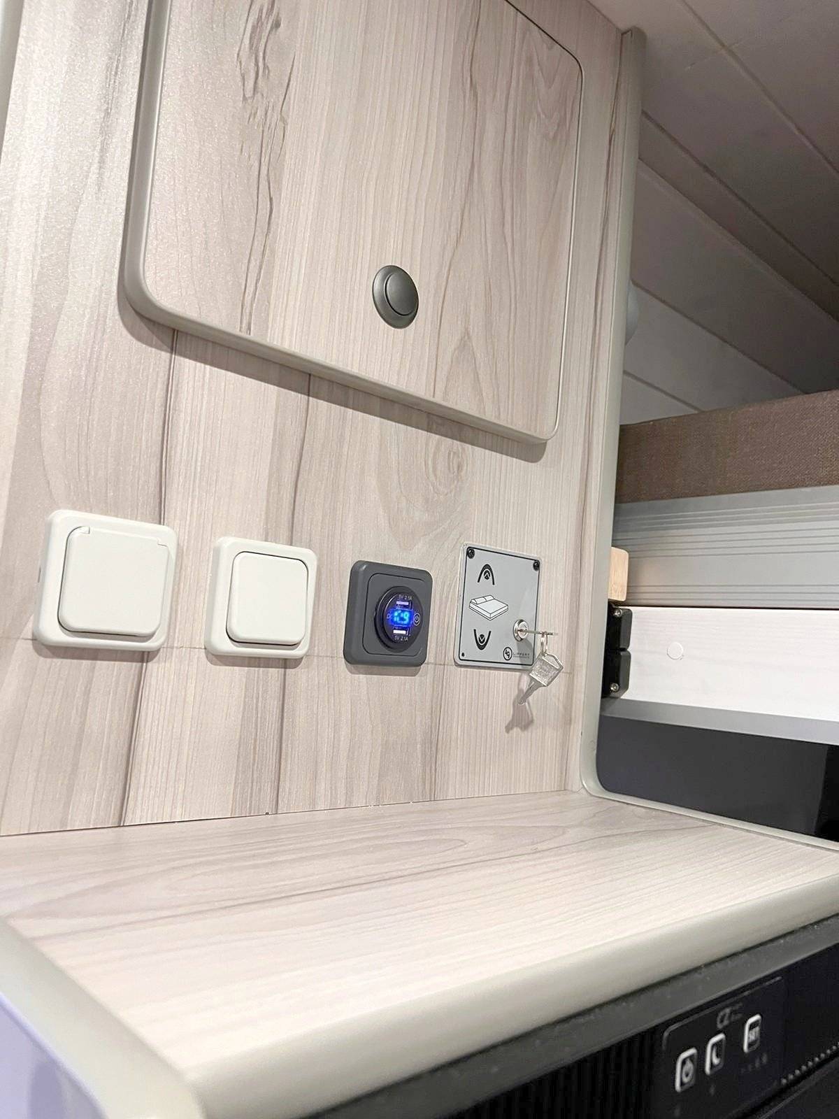 FIAT DUCATO 2.3D RIMOR HORUS 35Fiat Charlie