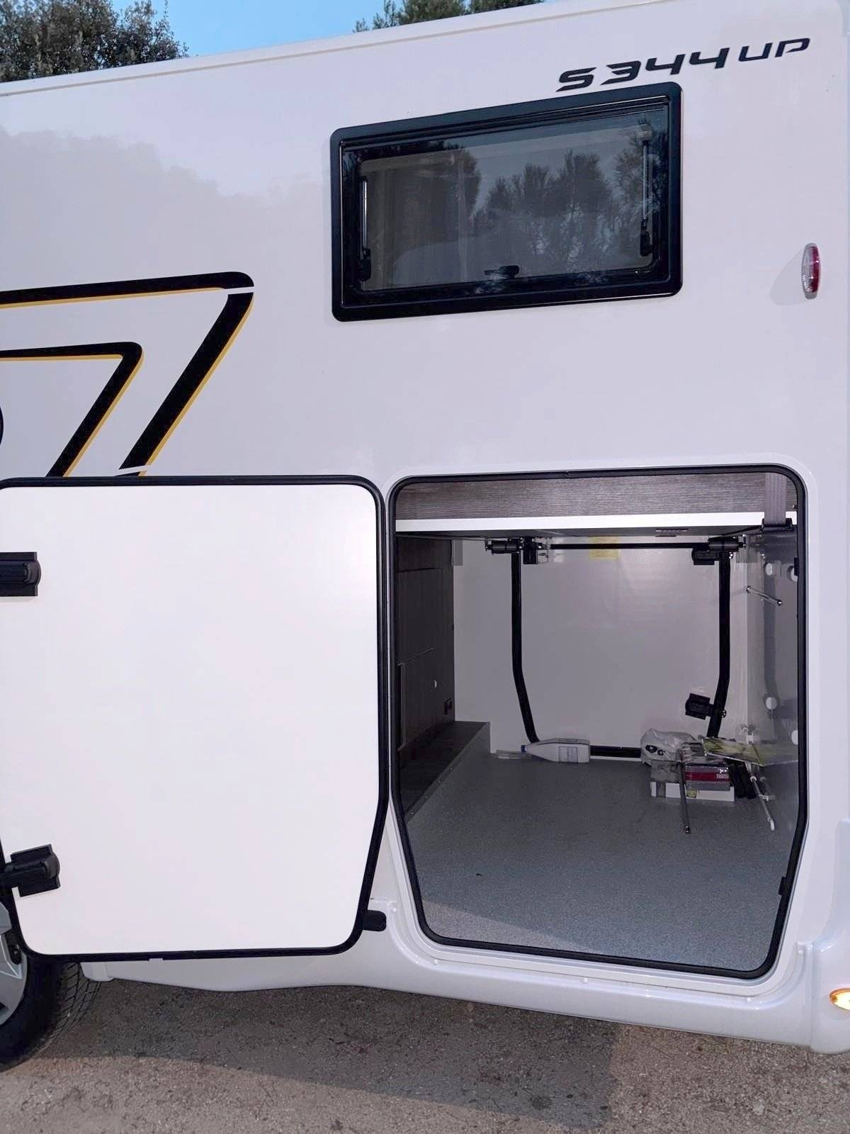 Benimar Transit 2,0 l 130 ch