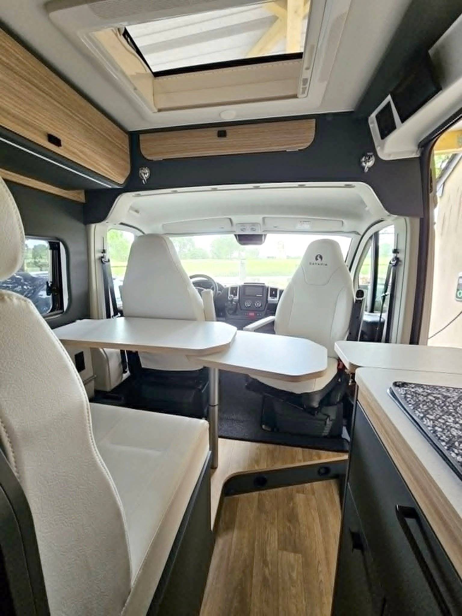 Área de jantar Citroën - Yescapa