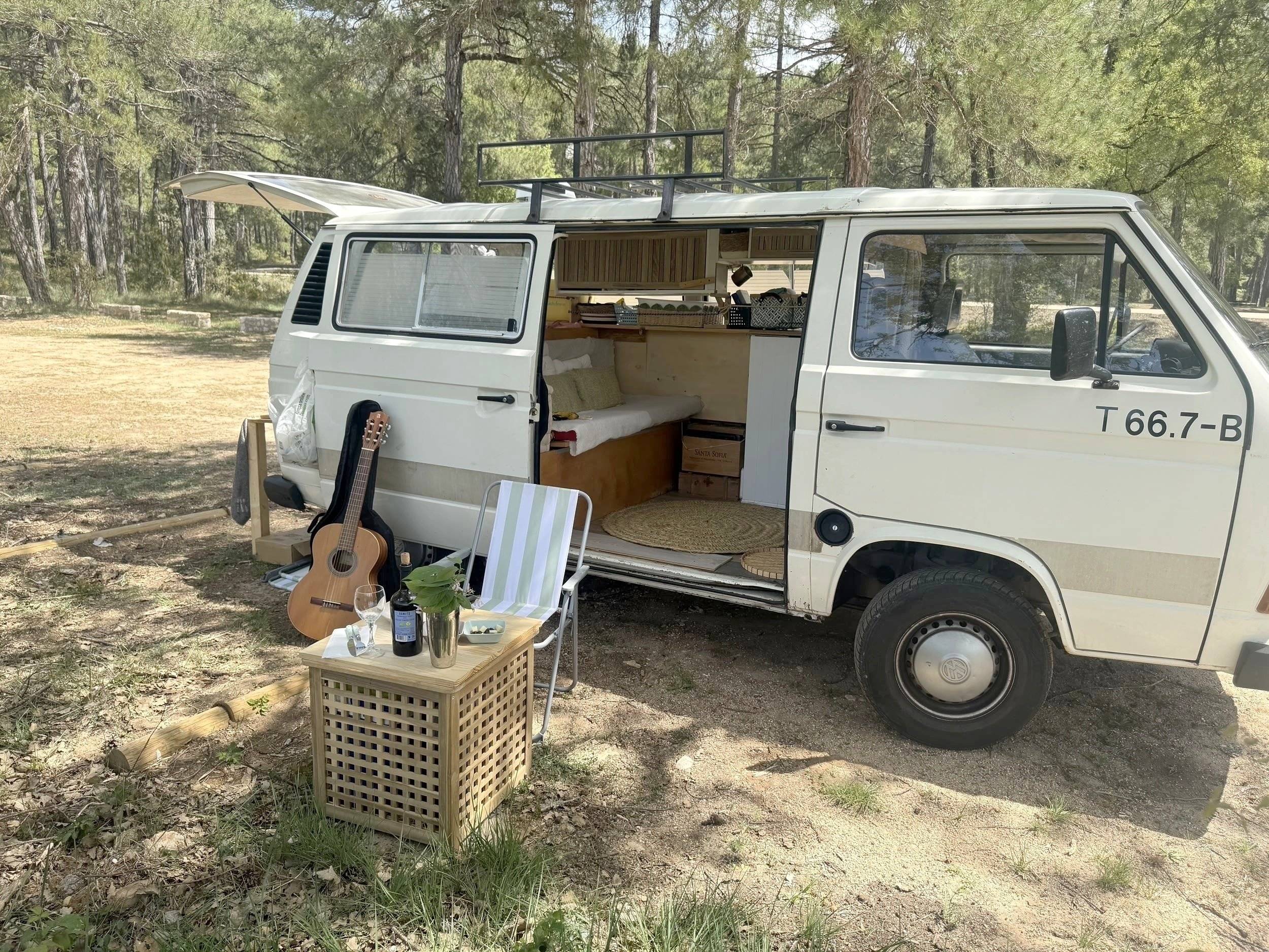 Vista frontale a ¾  - Yescapa