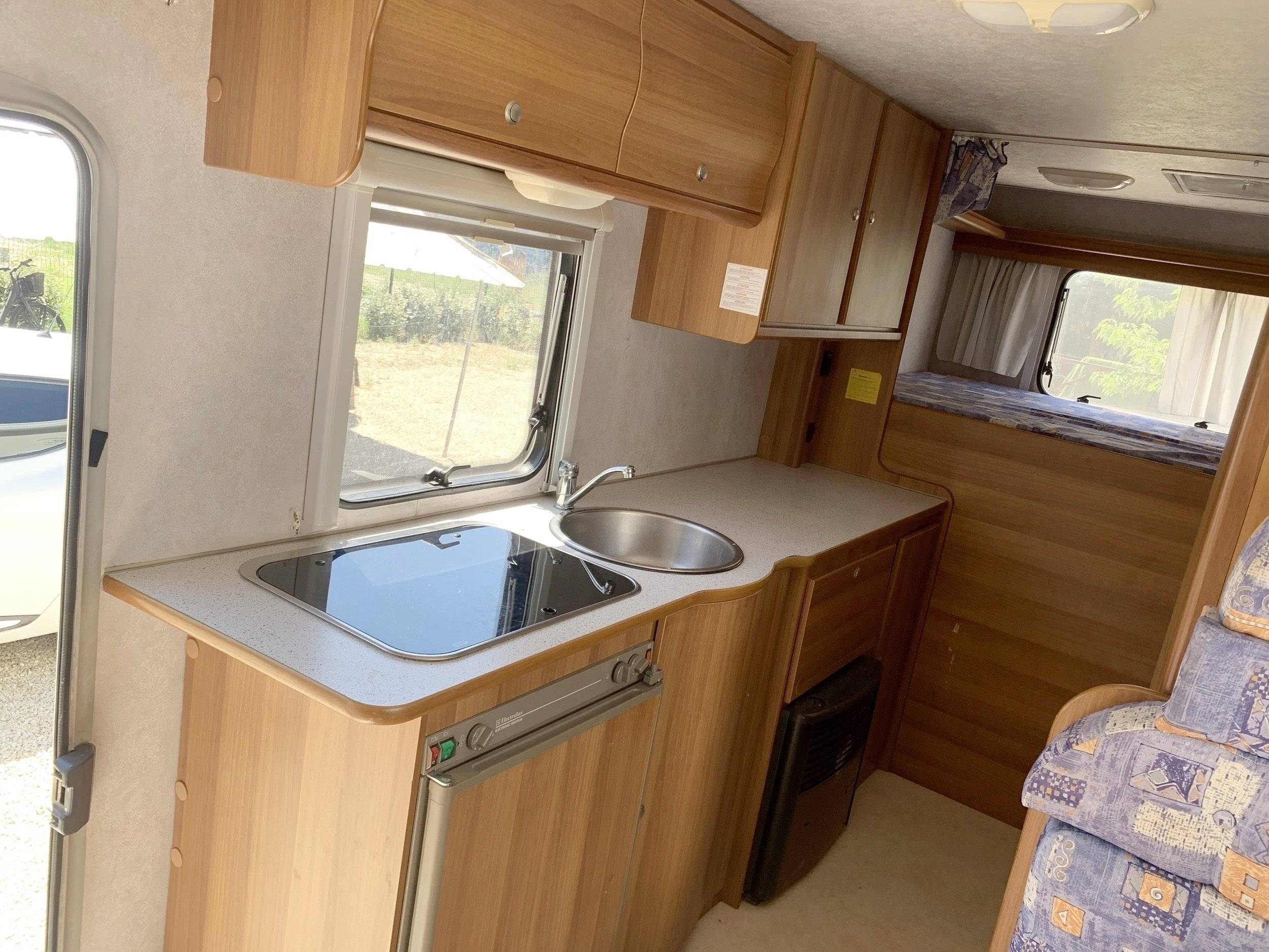 Car Caravane CARAVAN  