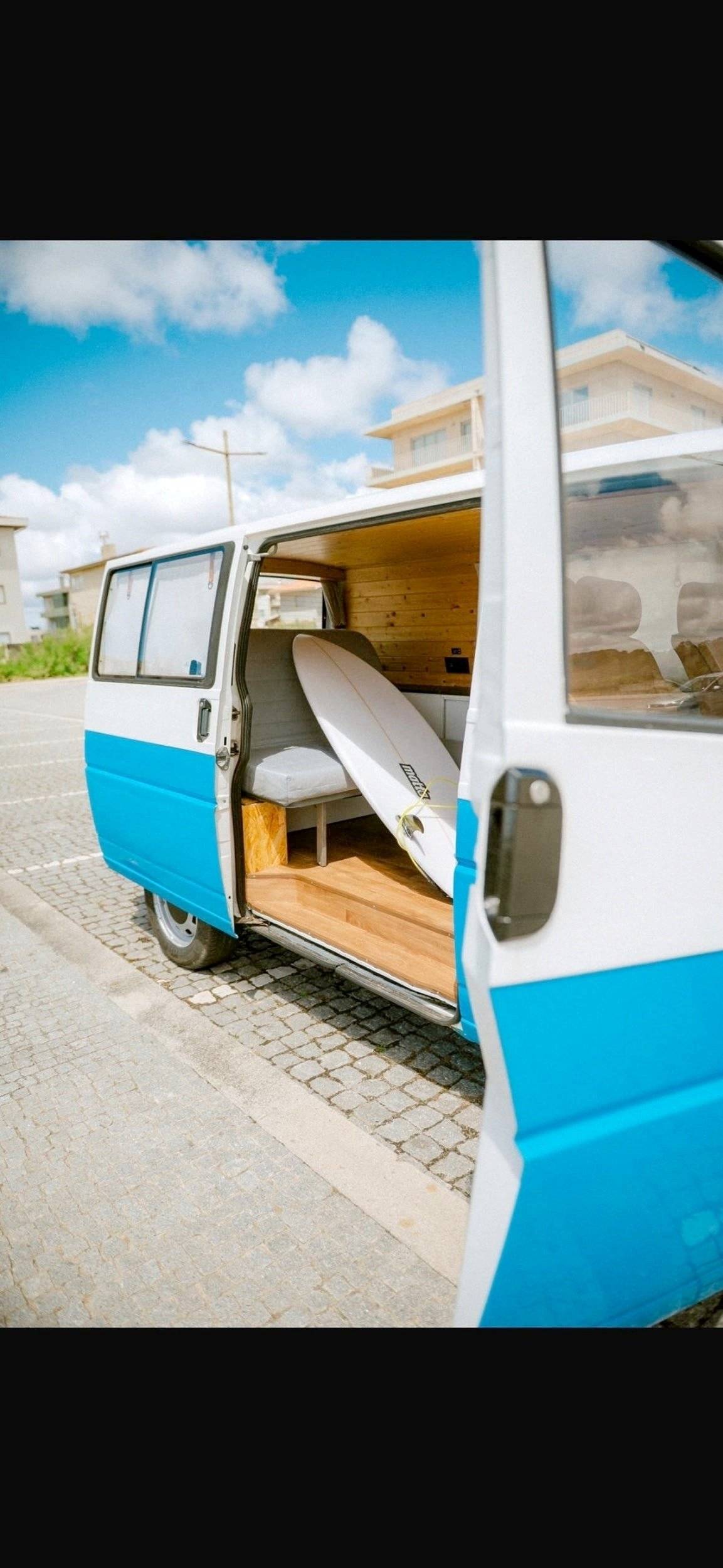 Dining Area Volkswagen Volkswagen T4 Transporter - Yescapa