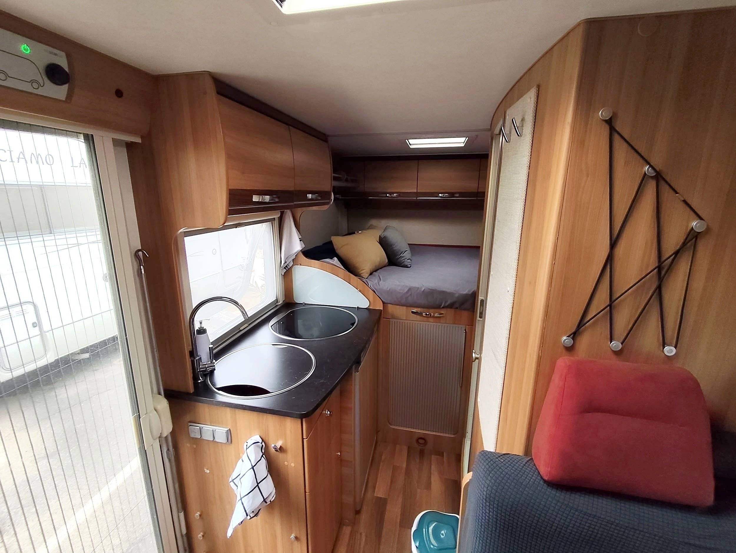 Hymer B514
