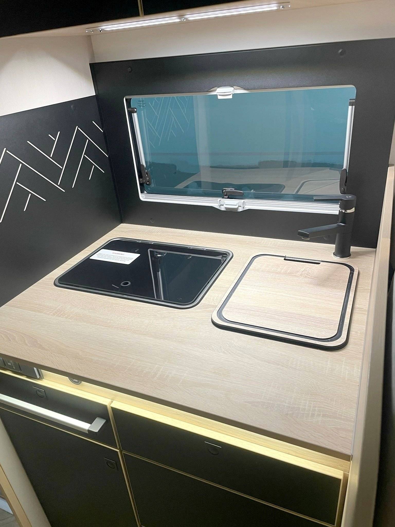 Challenger Challenger 384