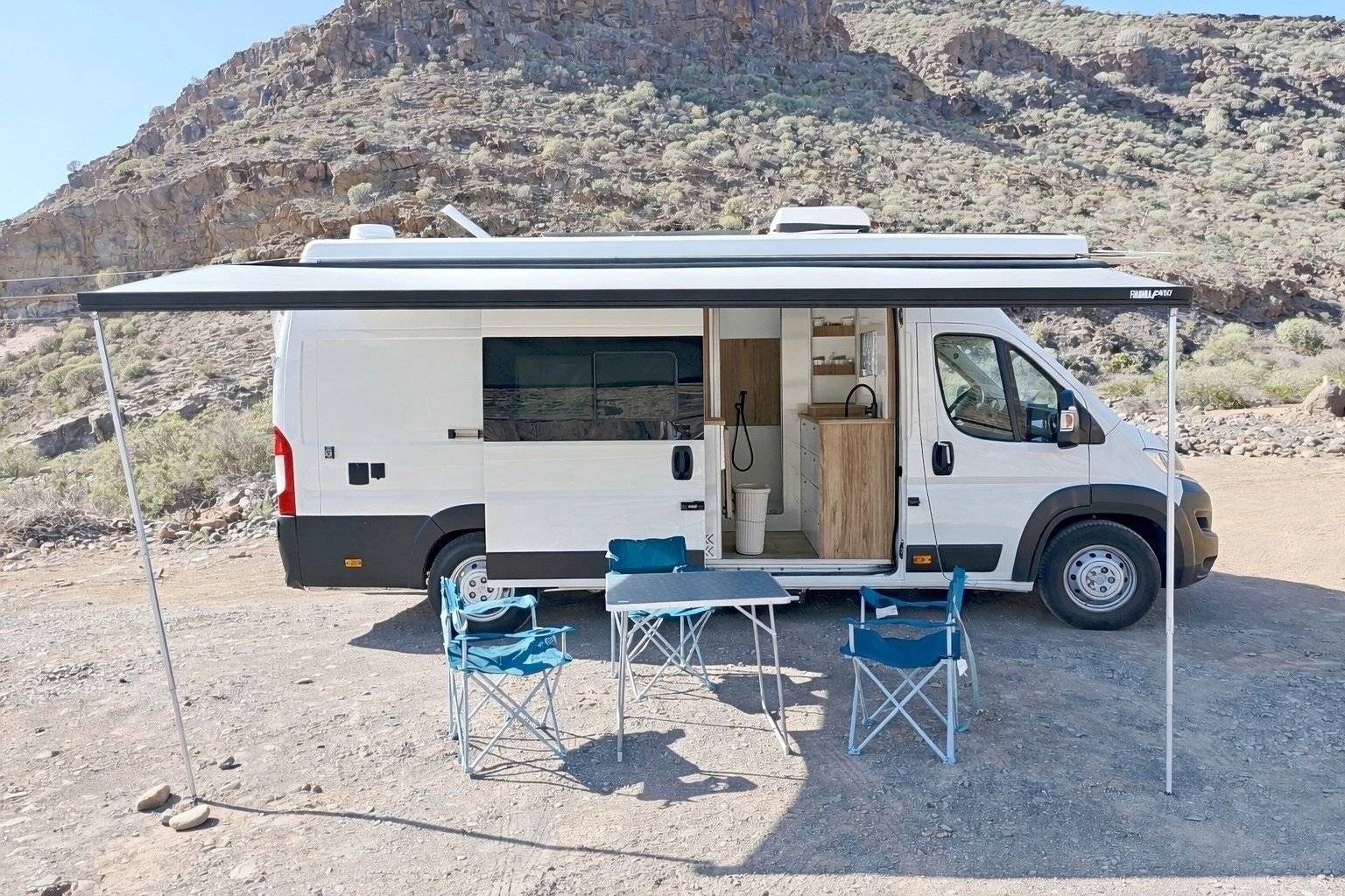 3 C Cartier/Brisebras c