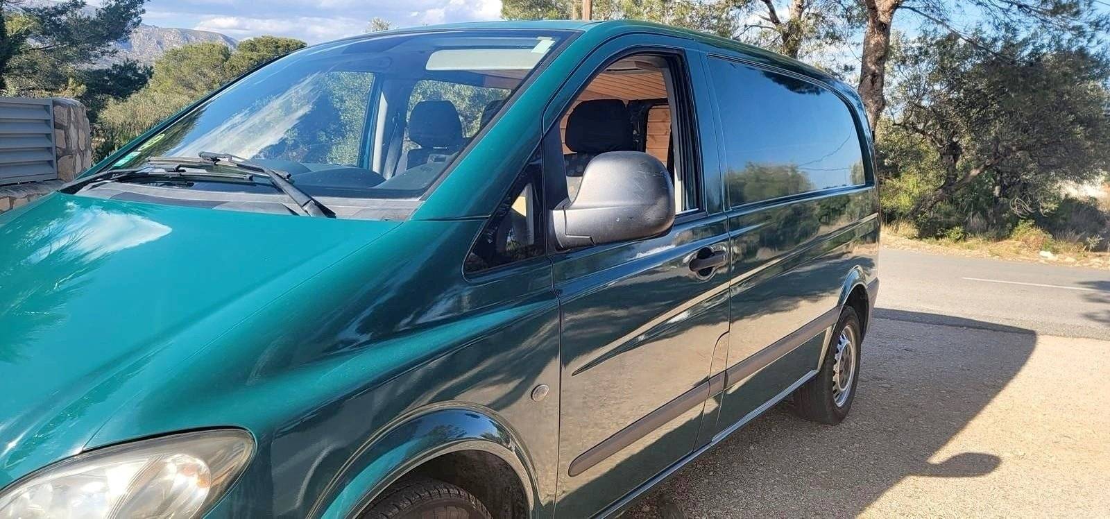Mercedes Vito 111