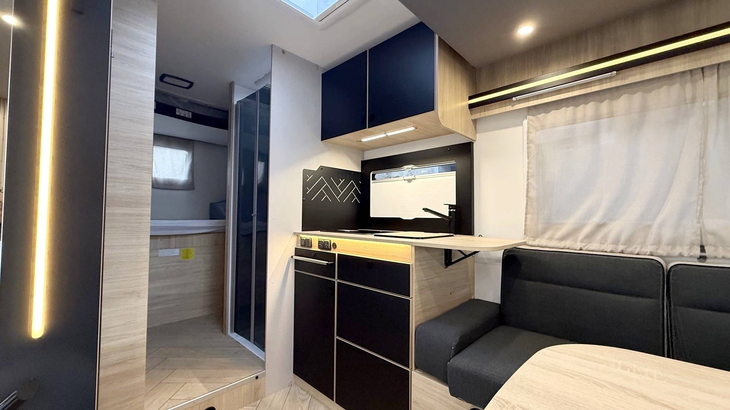 Challenger 380 etape edition