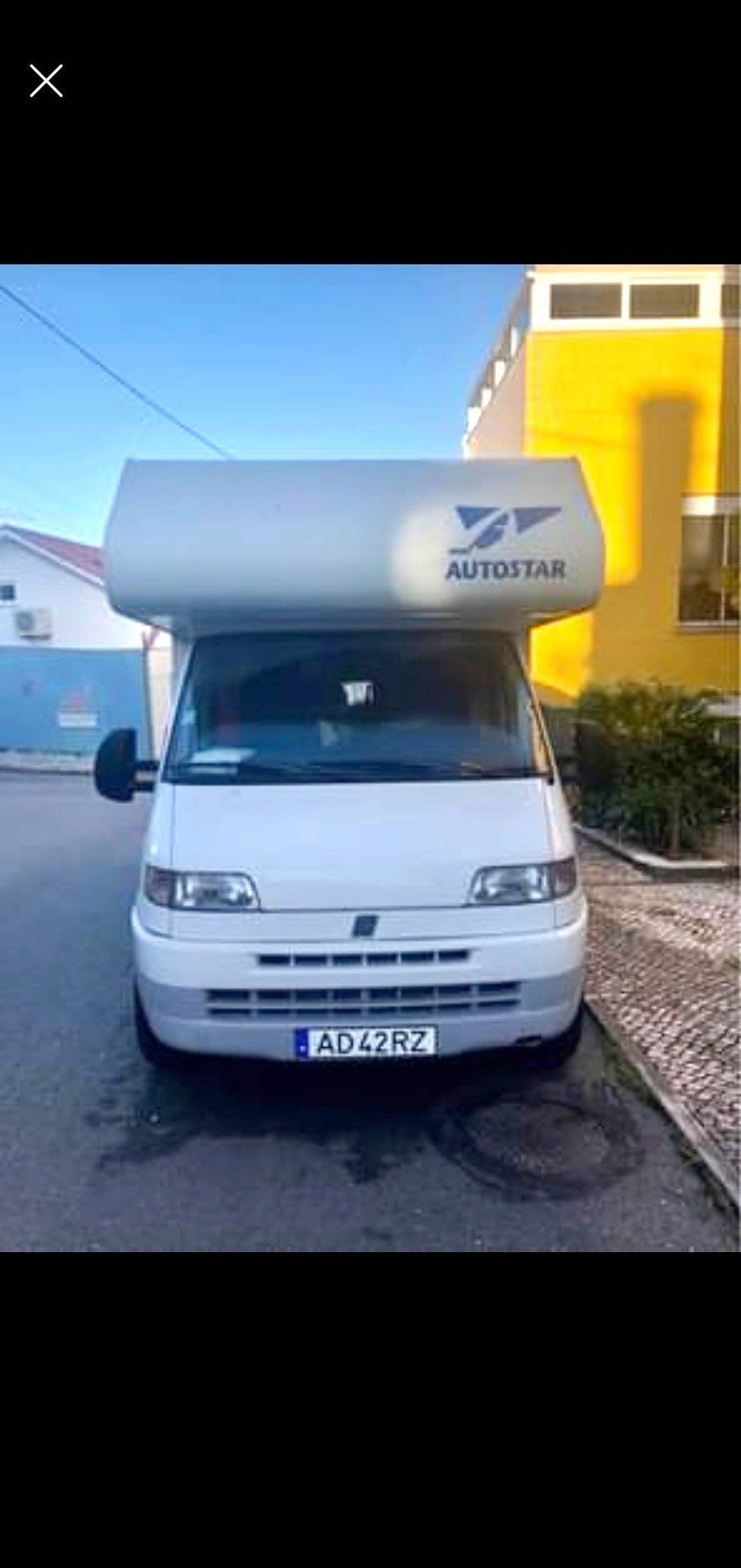 Front view from 3/4 Fiat - Yescapa