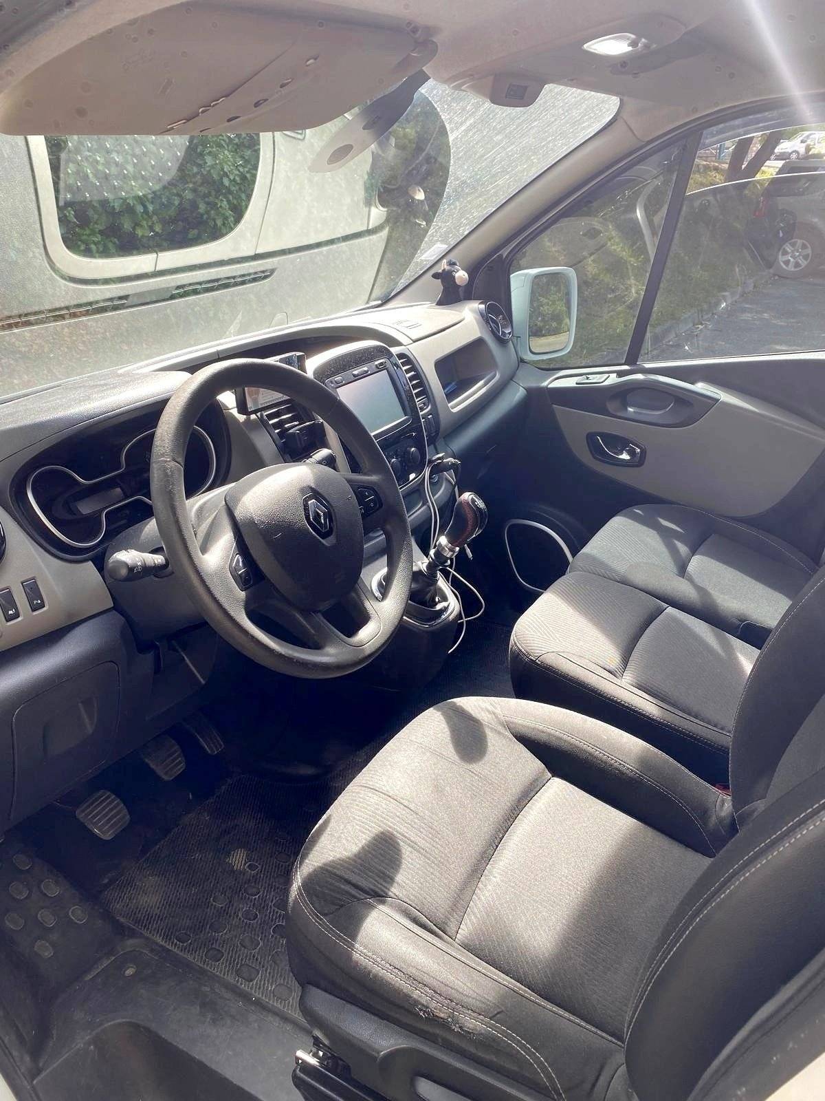 Renault RENAULT TRAFIC III Grand Confort