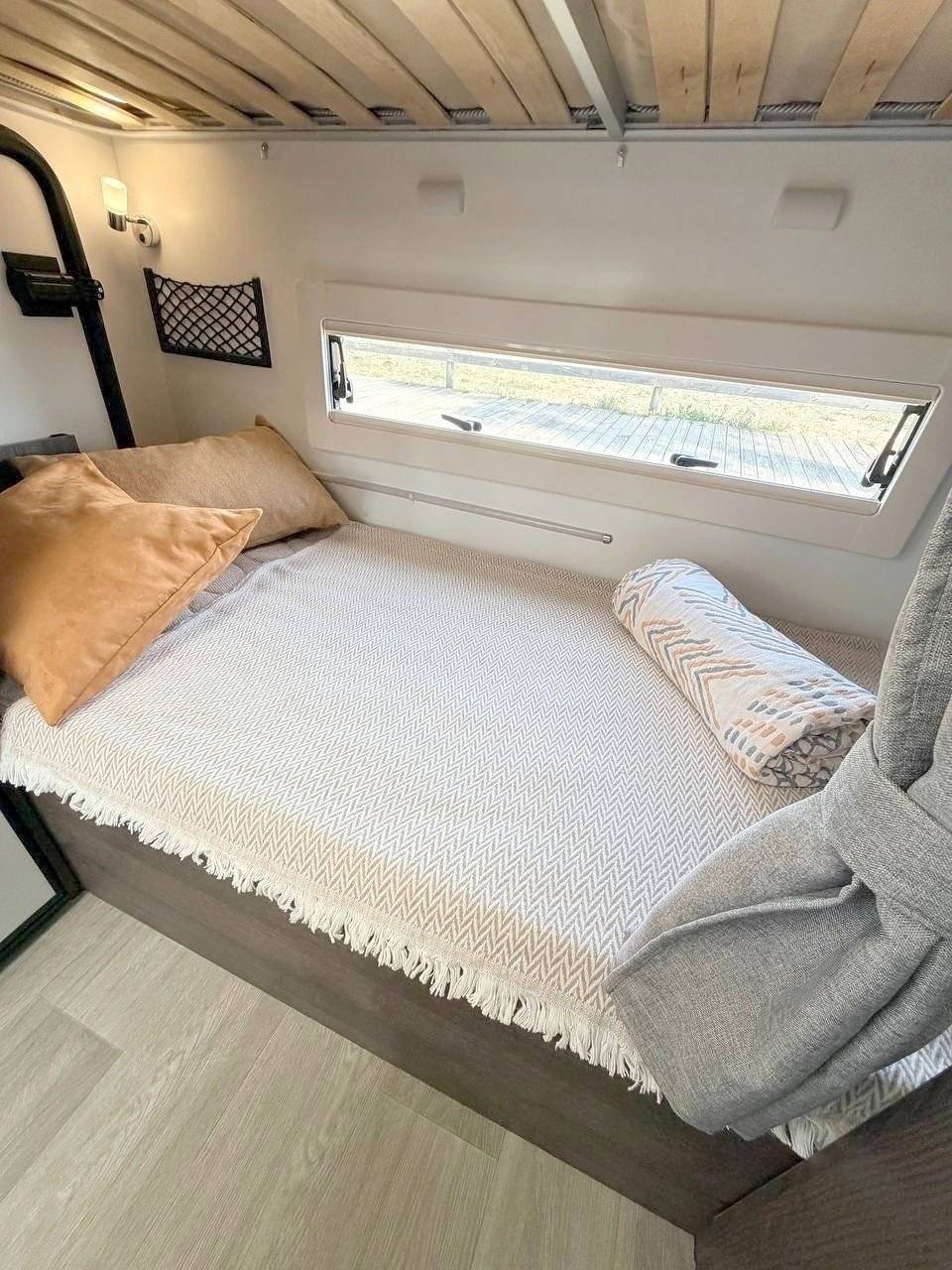 Benimar Sport s 324 UP