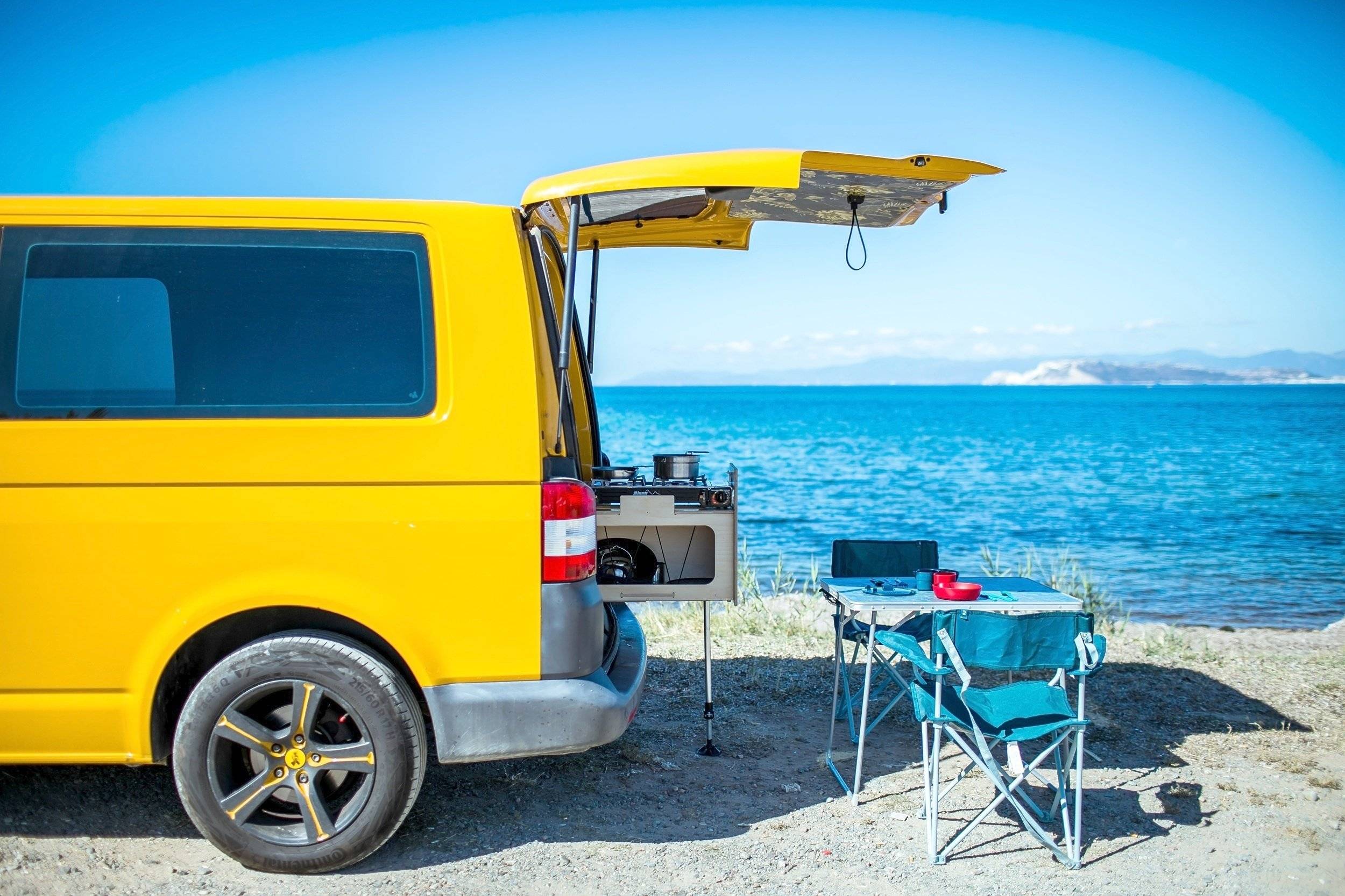 Camp'In Box T5 2 l 140 ch