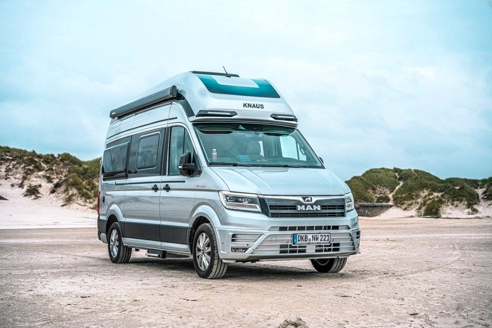 Voorkant 3/4 Volkswagen Volkswagen Grand California - Yescapa