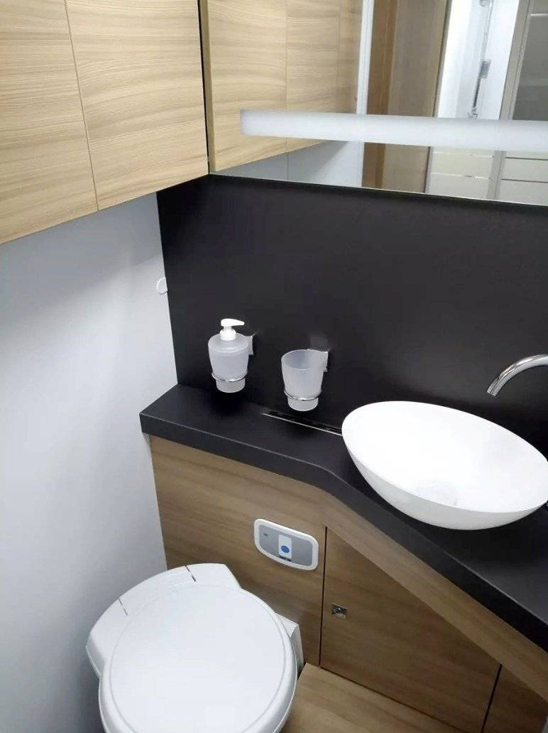 Adria ADRIA CORAL PLUS XL 670SL