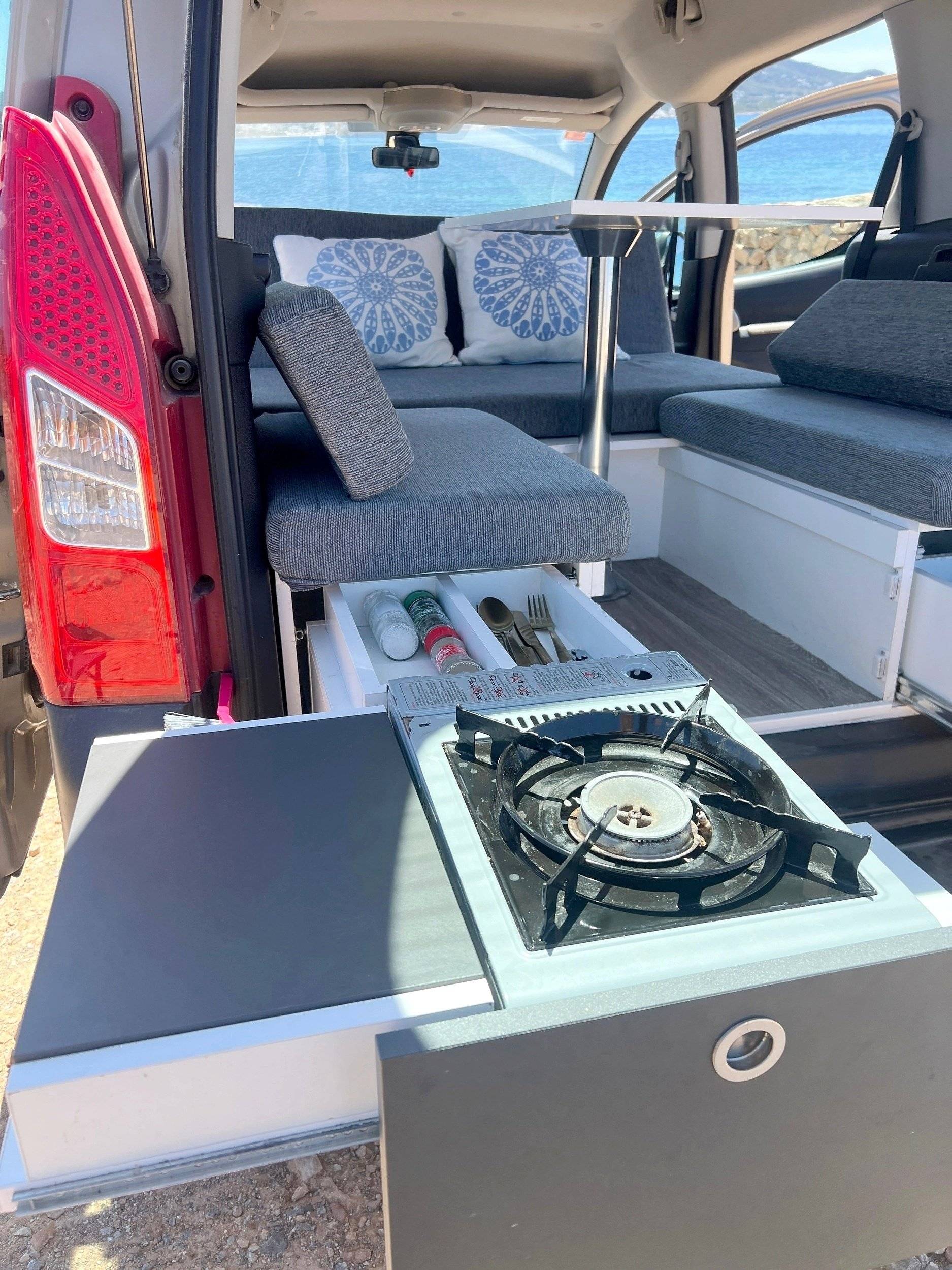 Camper Track Peugeot Partner Tepee