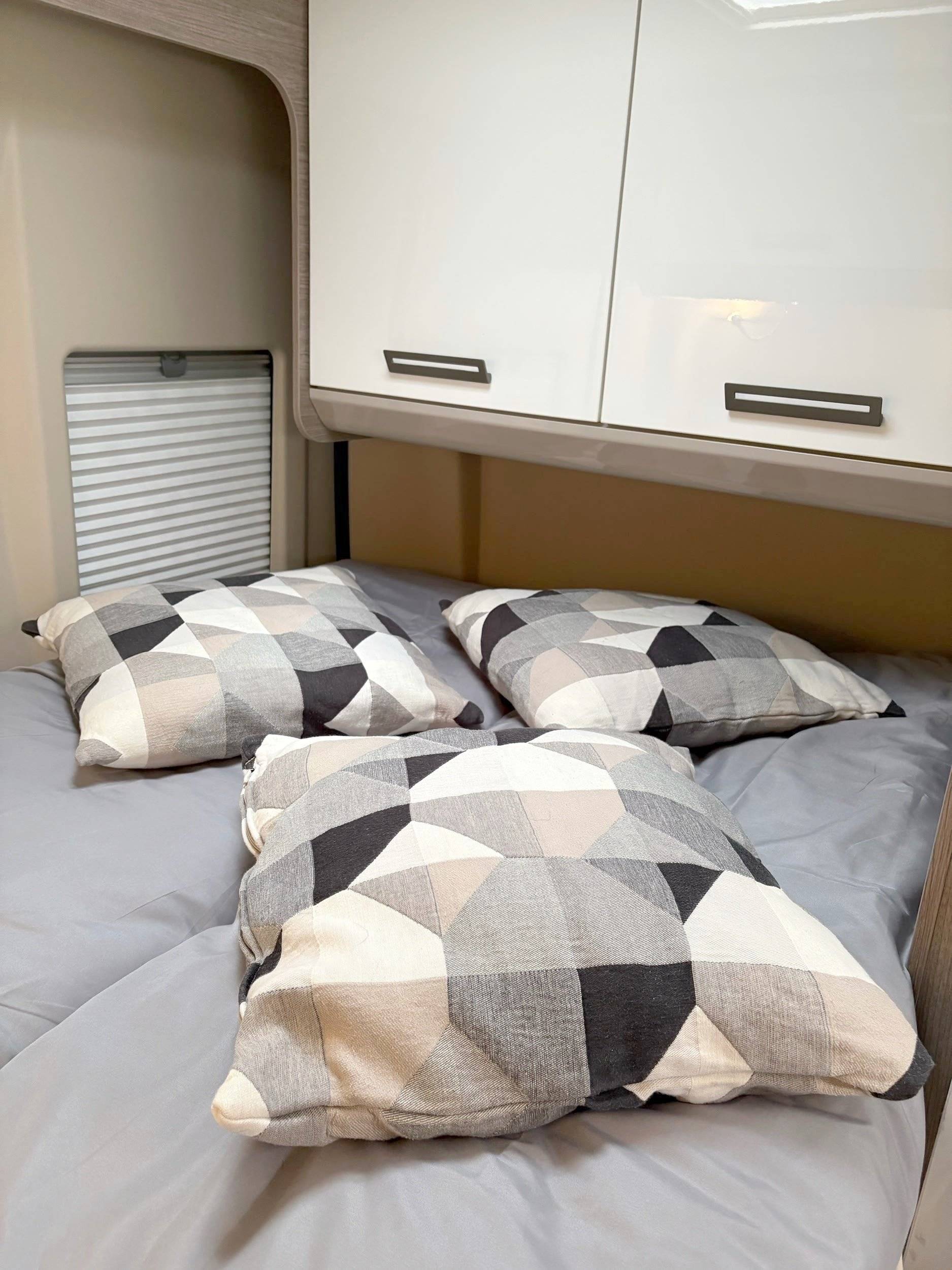 Chausson V594 S