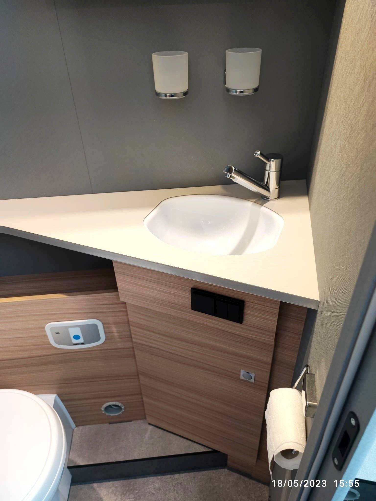 Dethleffs Dethleffs 7052 DBM