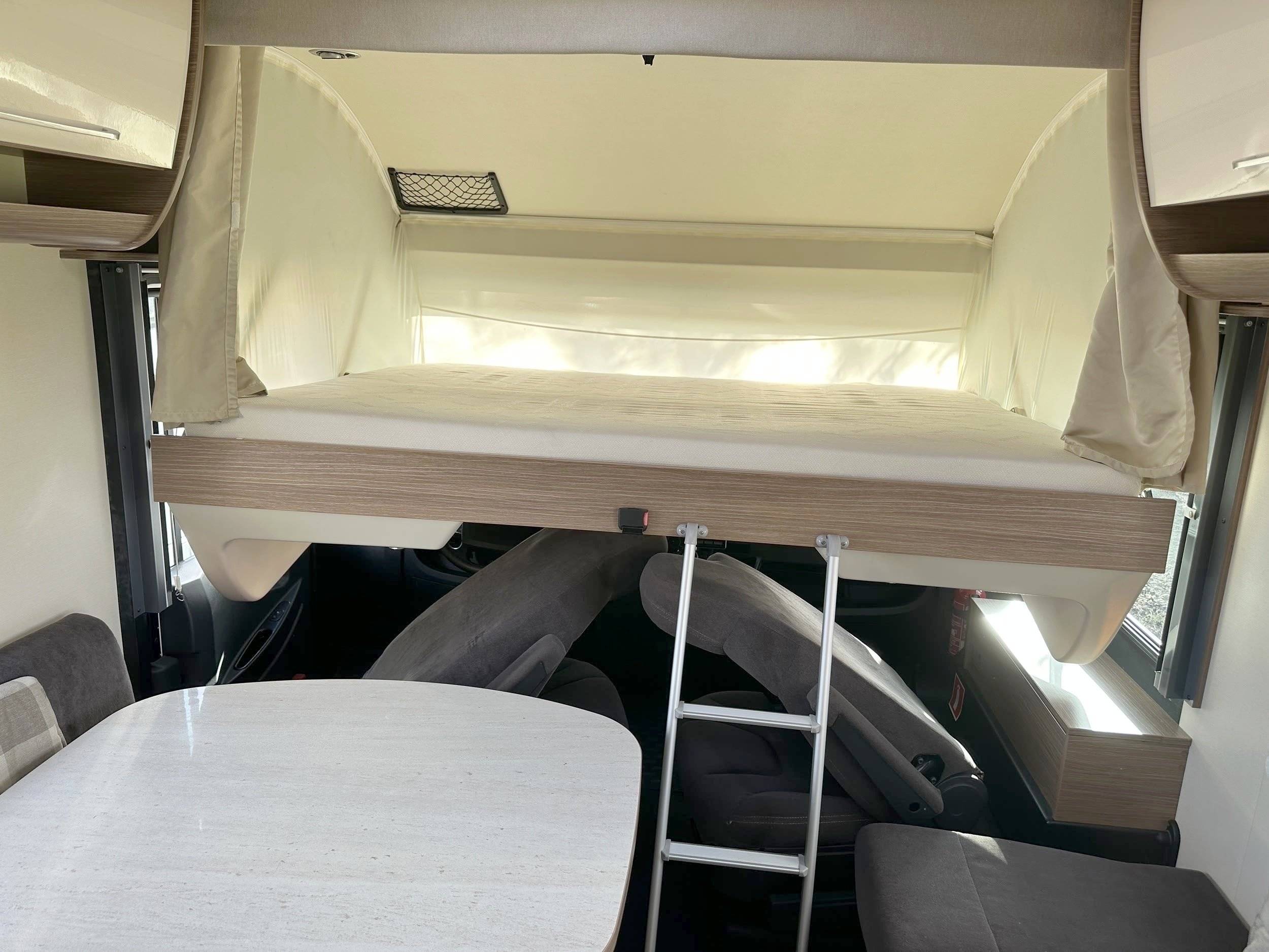 Letti Fiat 2,3 l 130 ch. - Yescapa