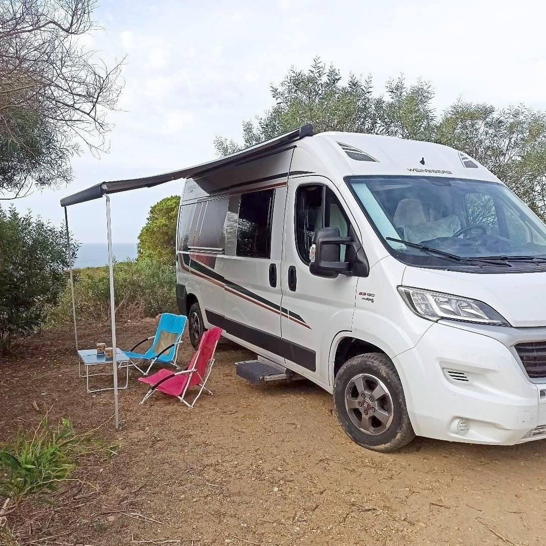 Front view from 3/4 Fiat FIAT DUCATO - Yescapa
