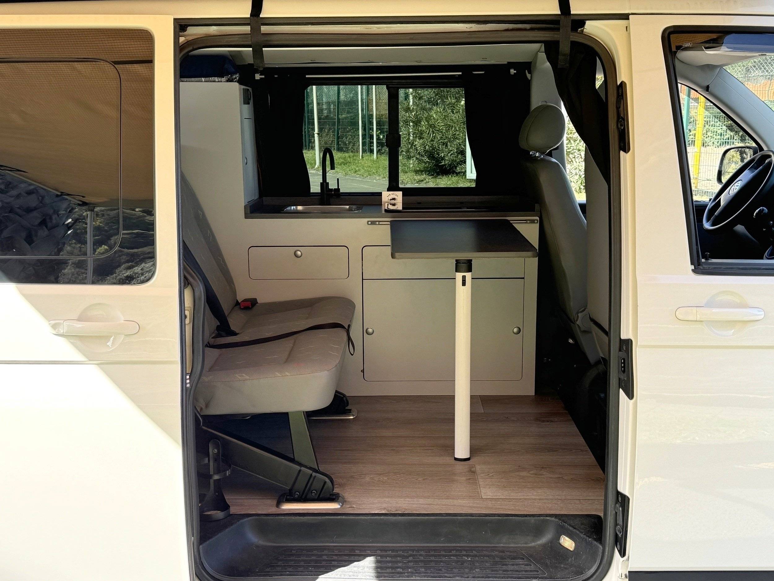 Volkswagen Volkswagen Multivan T5 Camper 2.5 TDI