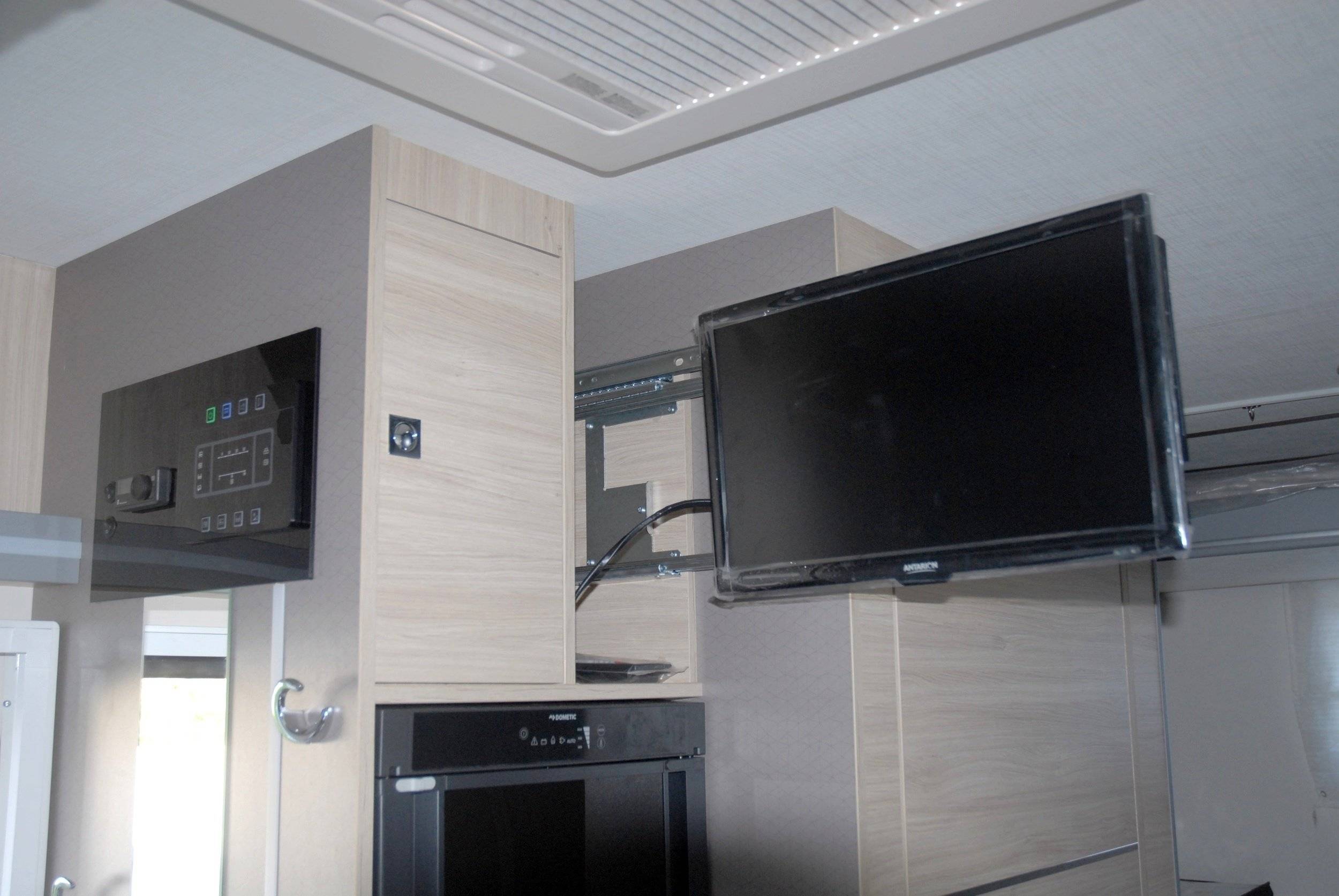 Challenger START EDITION 380