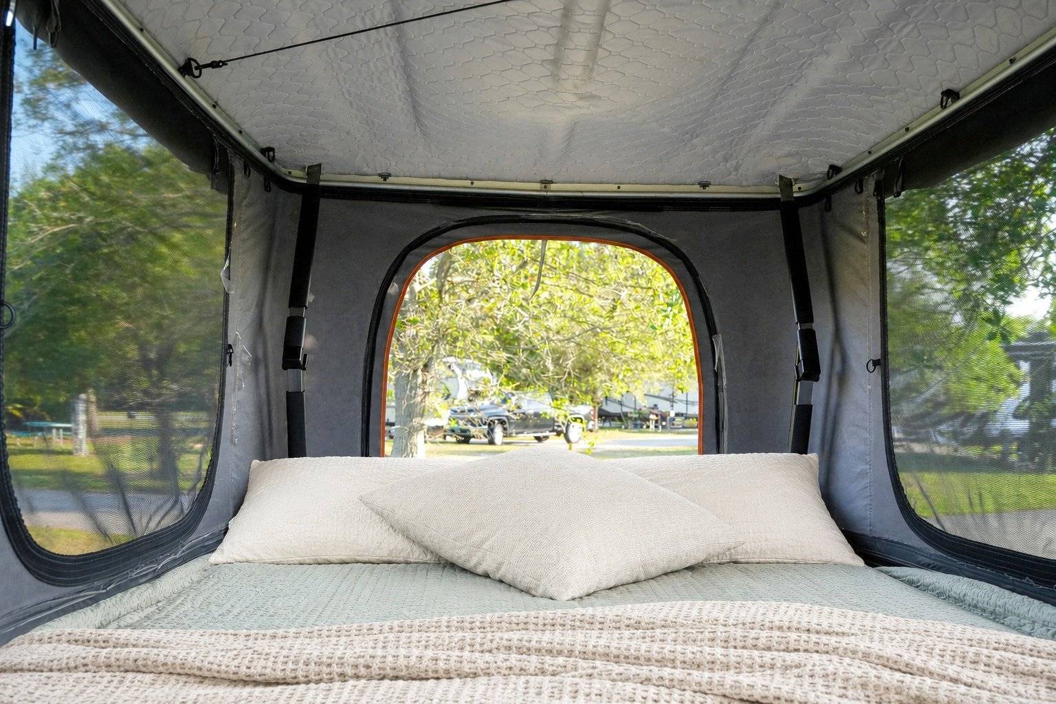 NA Adventure Tent NA Adventure Tent