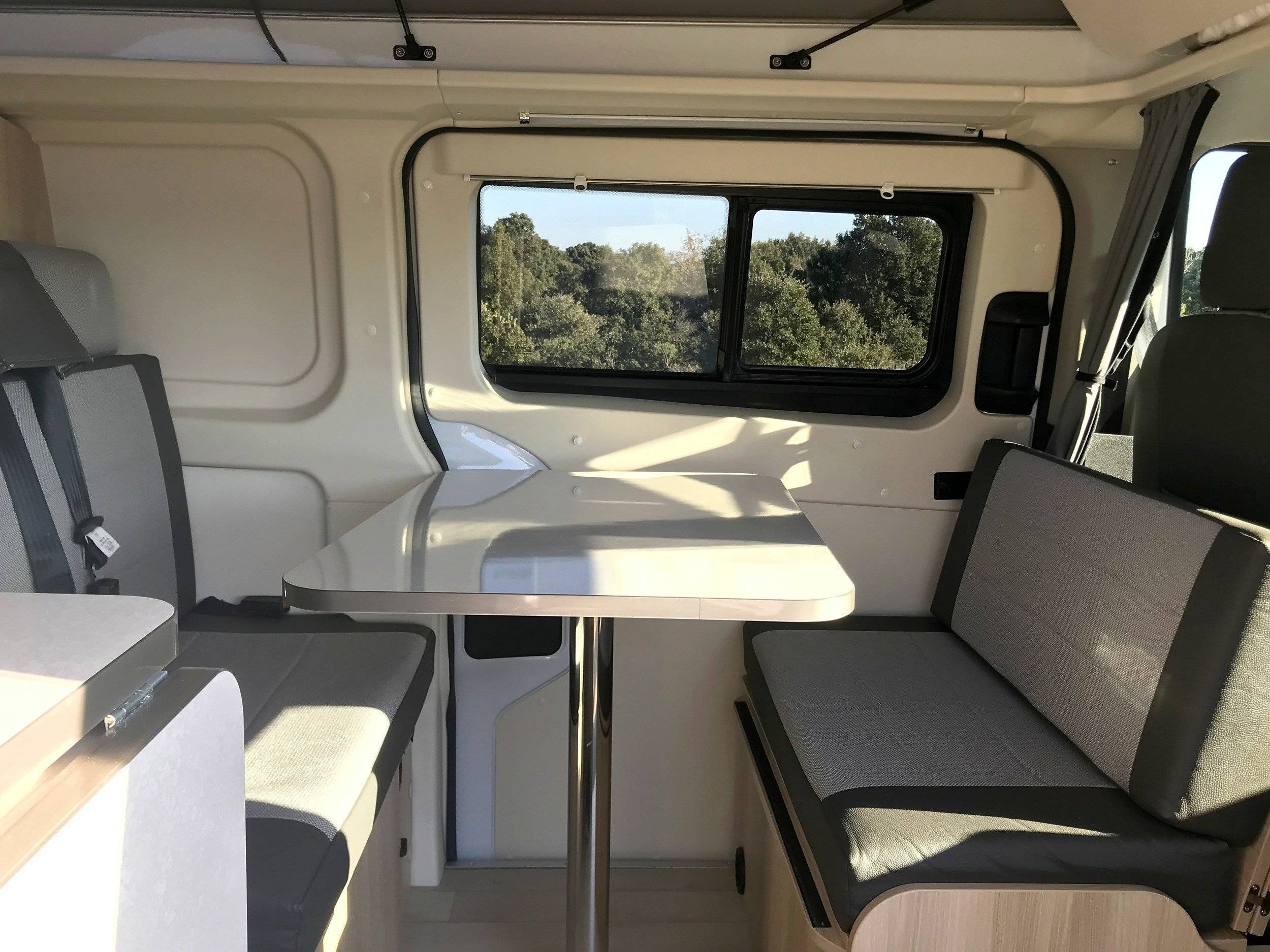 Ford Transit 2,0 l 130 ch