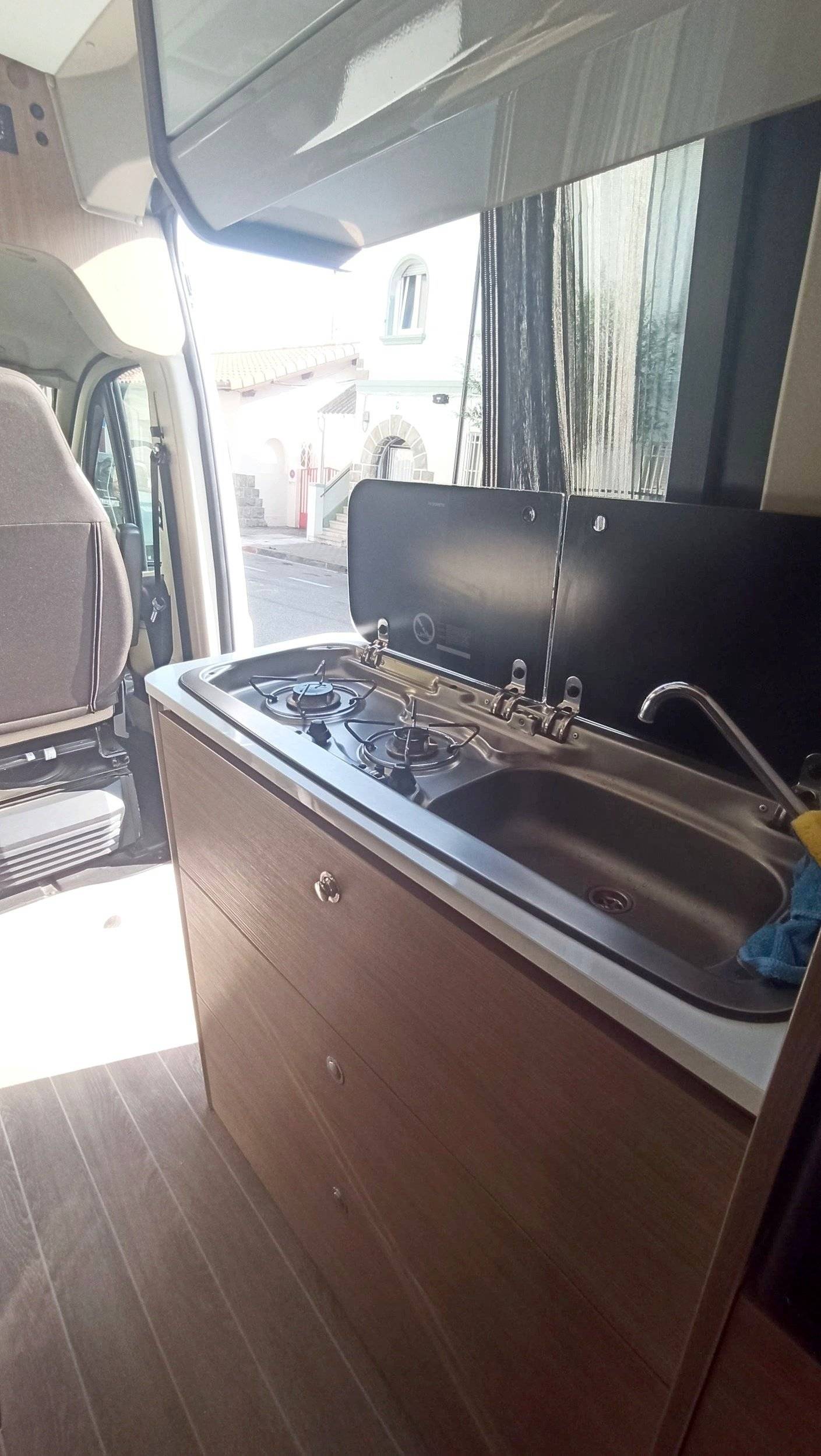 Mclouis Menfys Van 3 Maxi S line