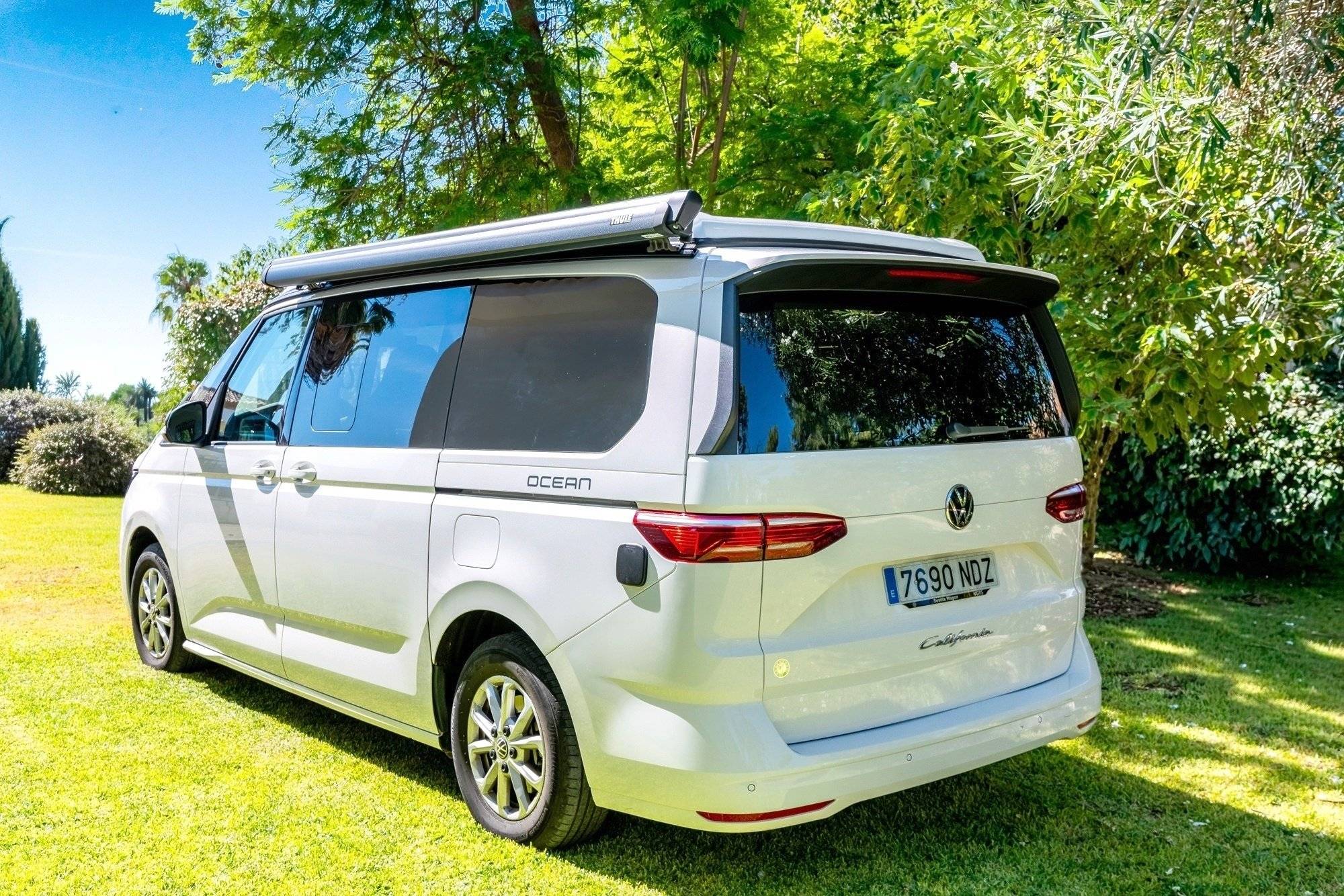 Eethoek Volkswagen T7 CALIFORNIA OCEAN - Yescapa
