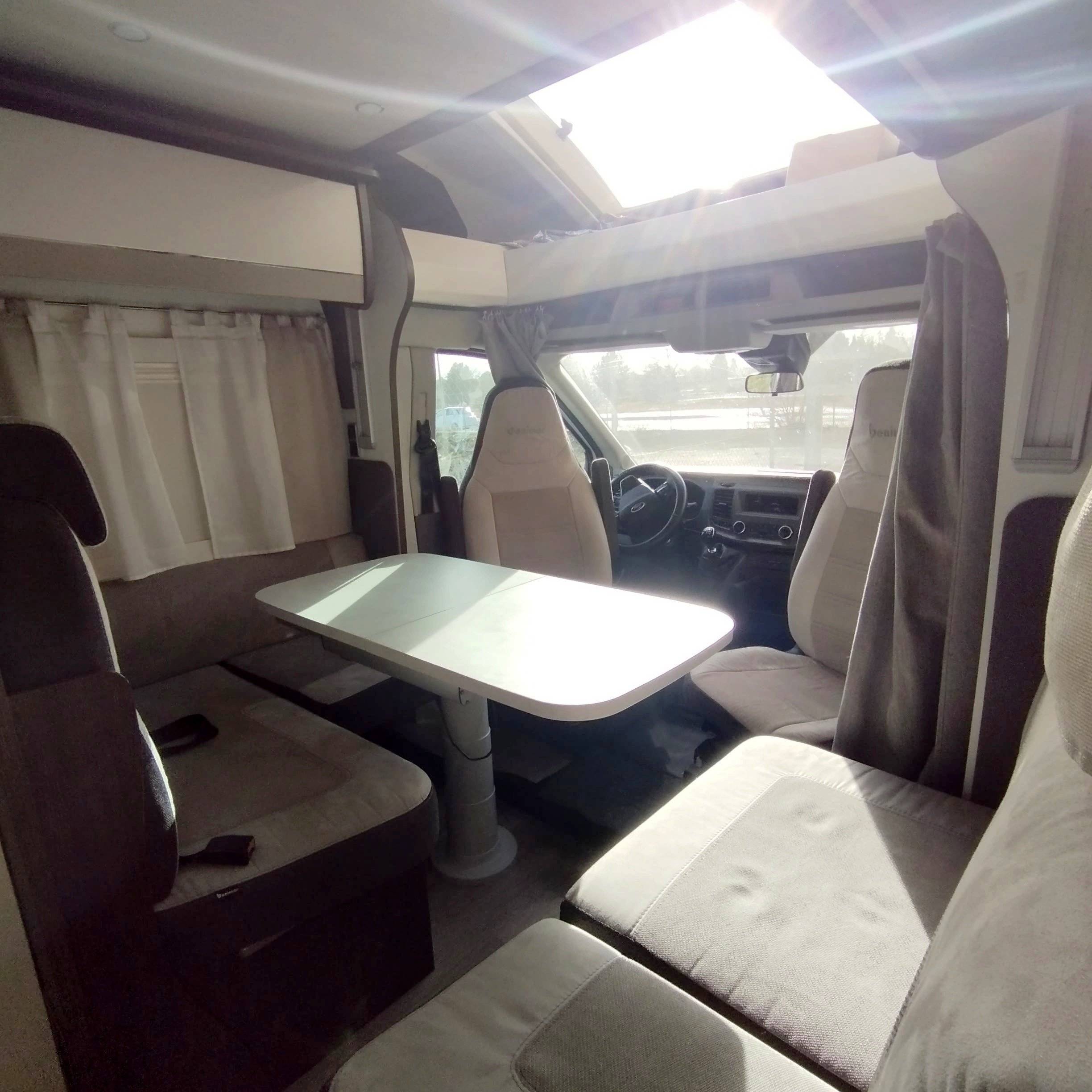 Essecke Ford Ford Transit 170 CV - Yescapa