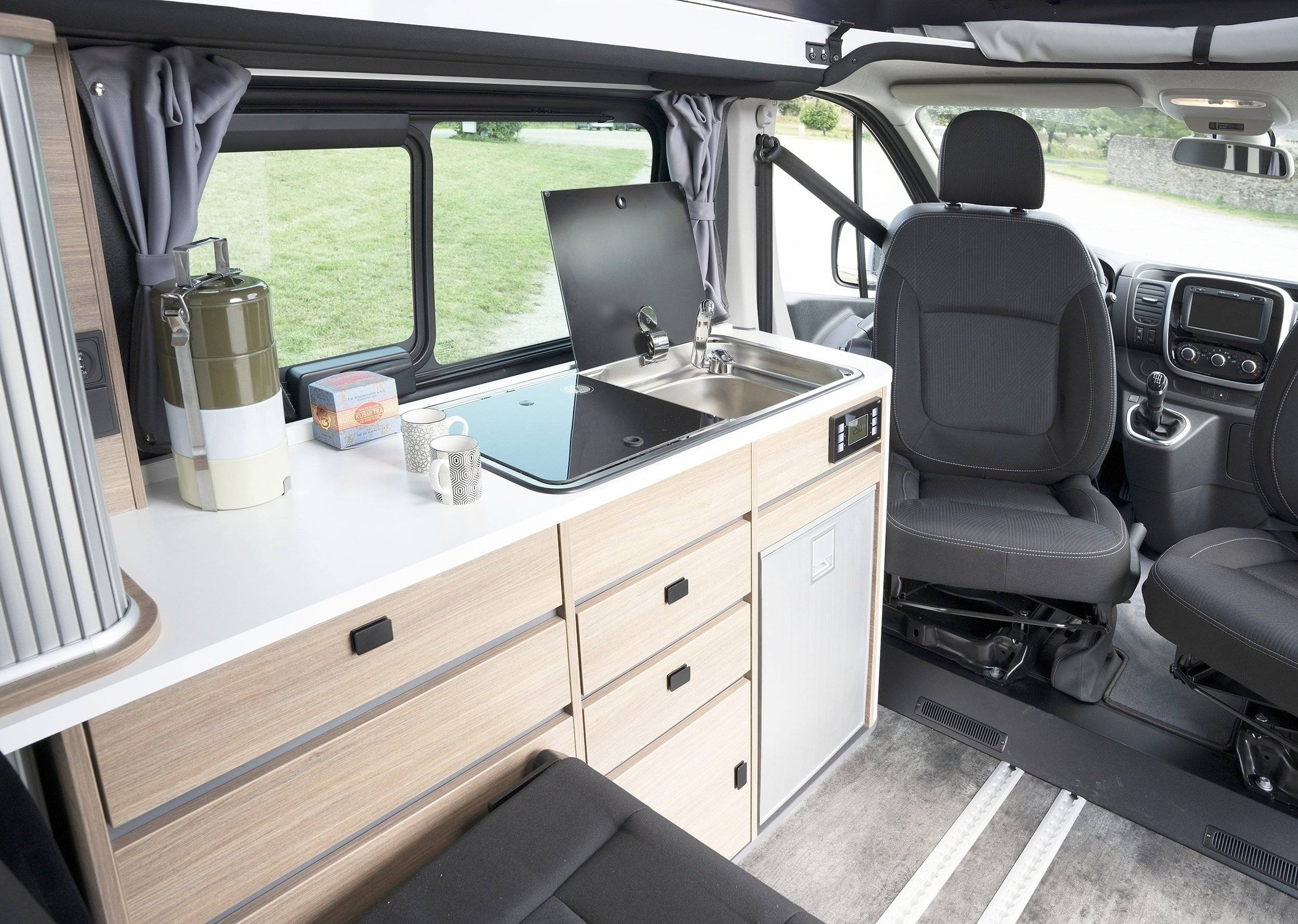 Bavaria Trafic L2H1 2 l 140 ch