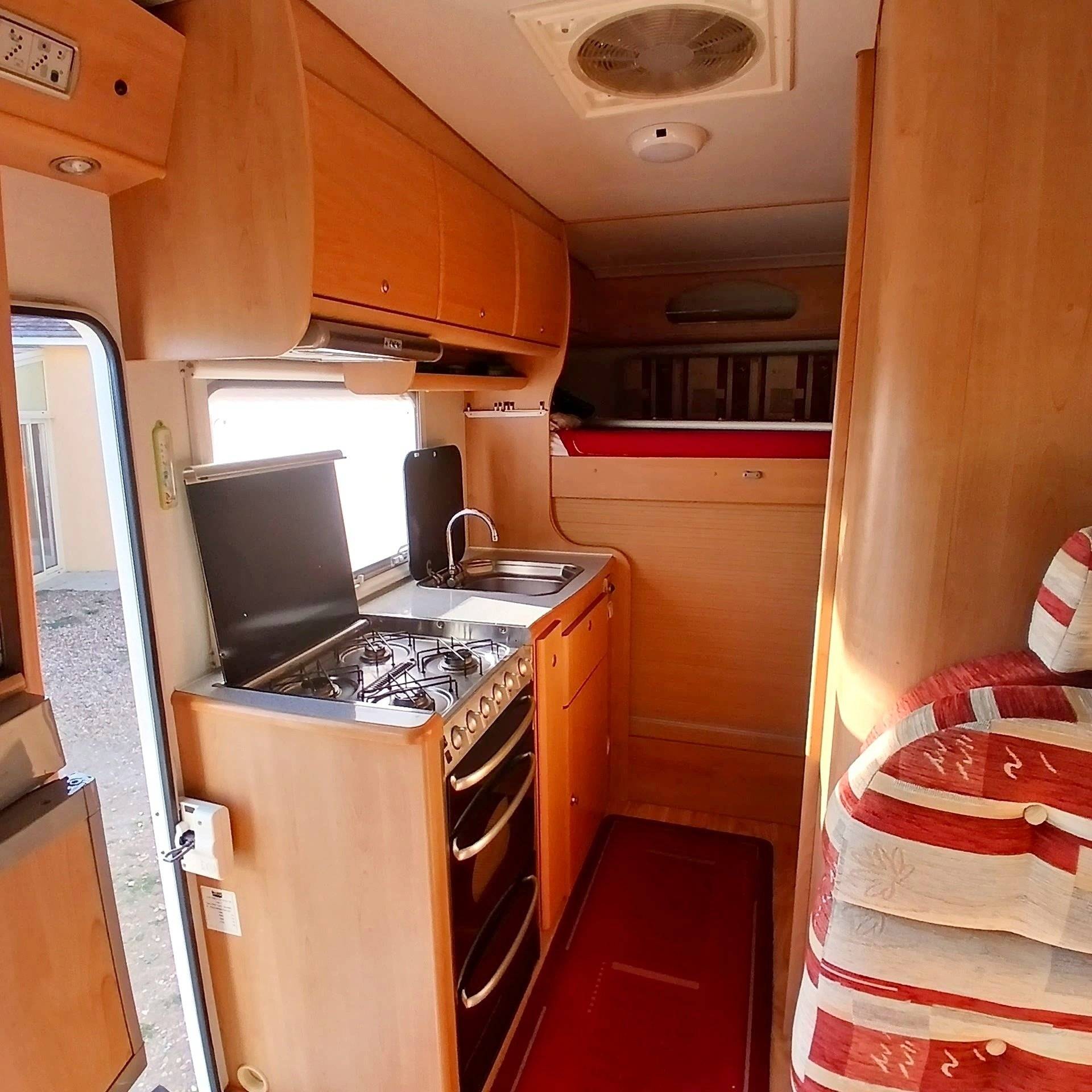 Mclouis 2.8 JTD 127cv