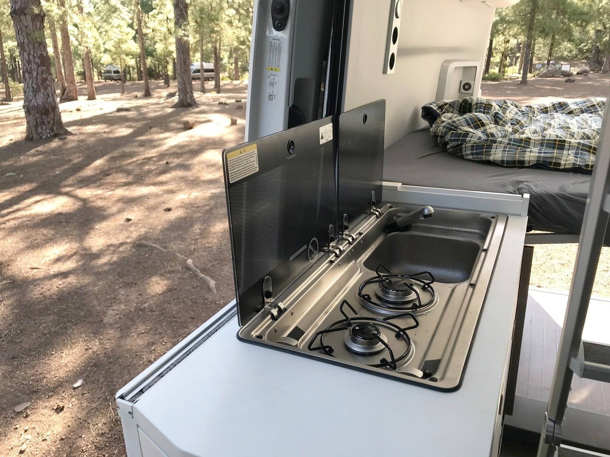 Letti Volkswagen GRAND CALIFORNIA 600 - Yescapa