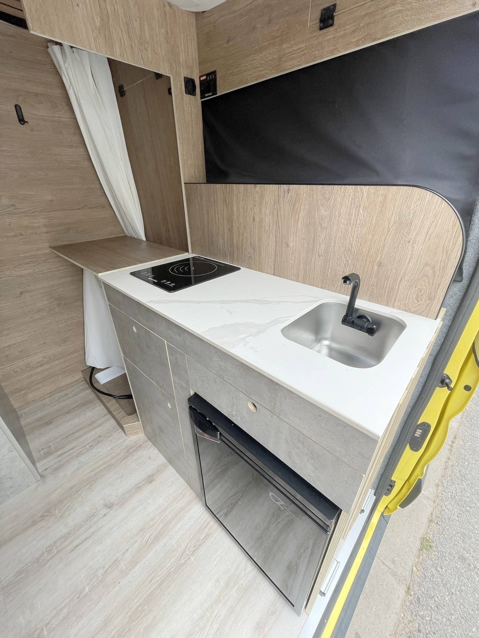 Custo Van Transit 2,0 l 115 ch