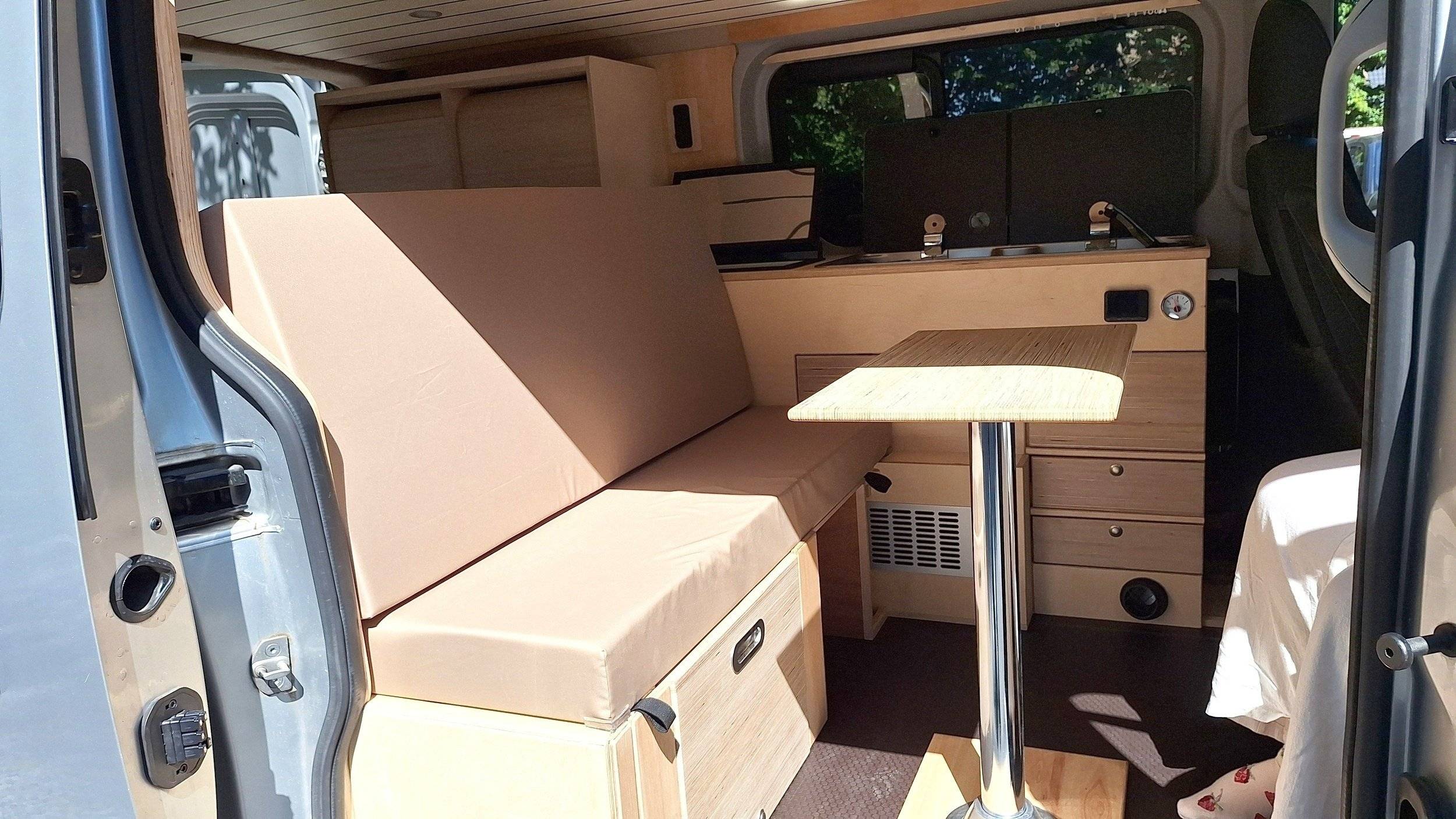 Coin repas Renault Renault Trafic - Yescapa