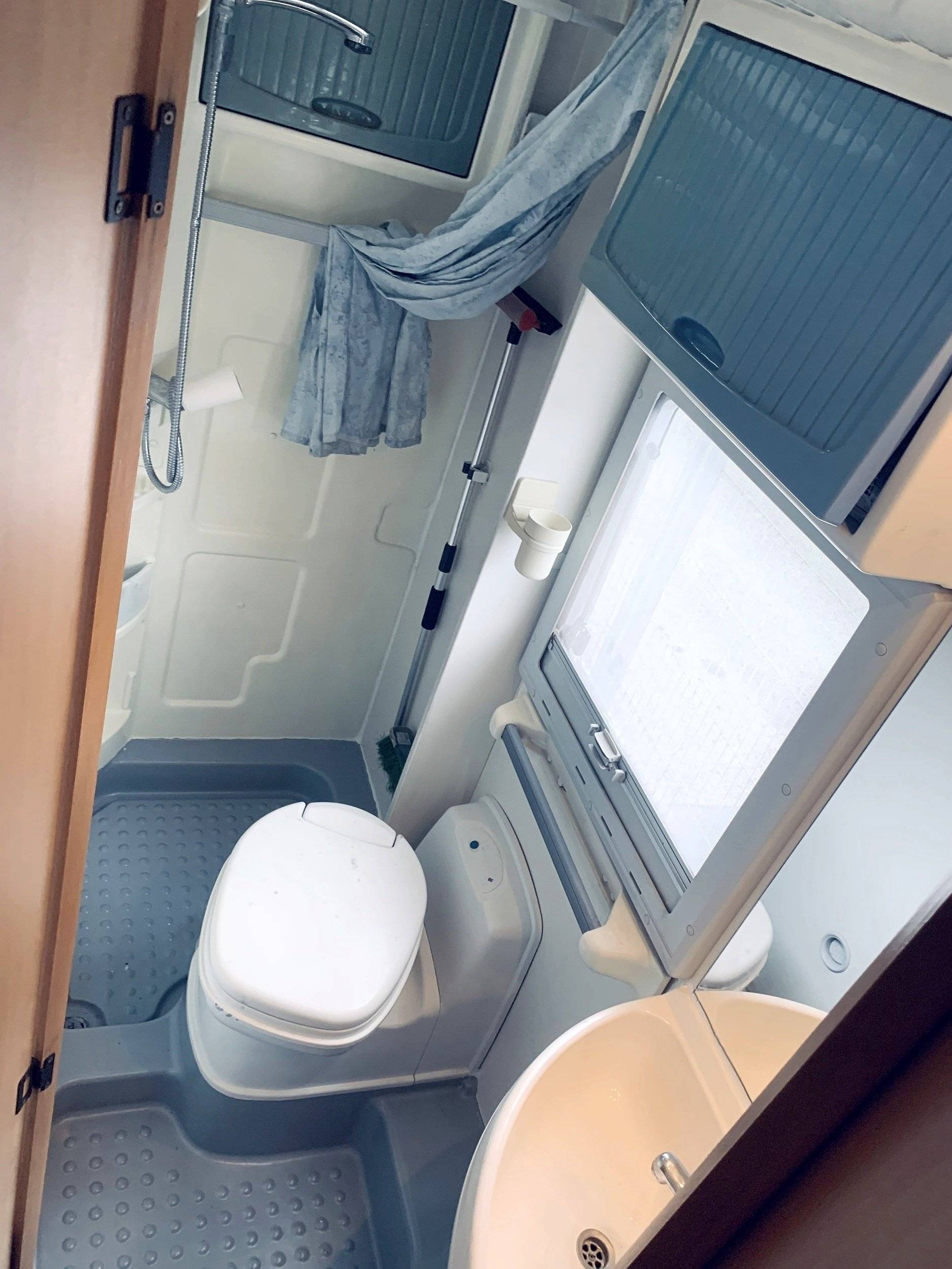 Challenger 02 Active