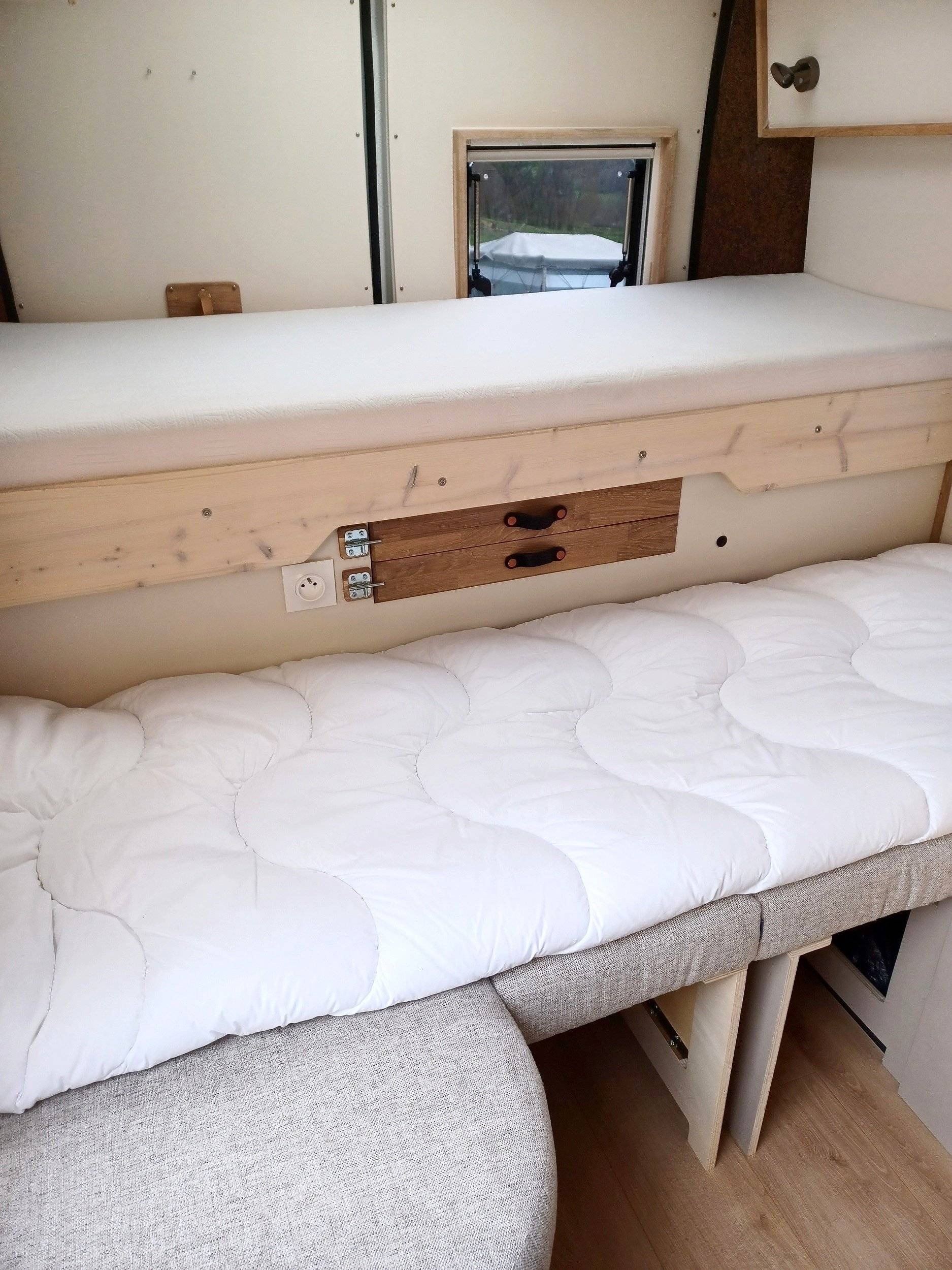 3 C Cartier/Brisebras Atalante