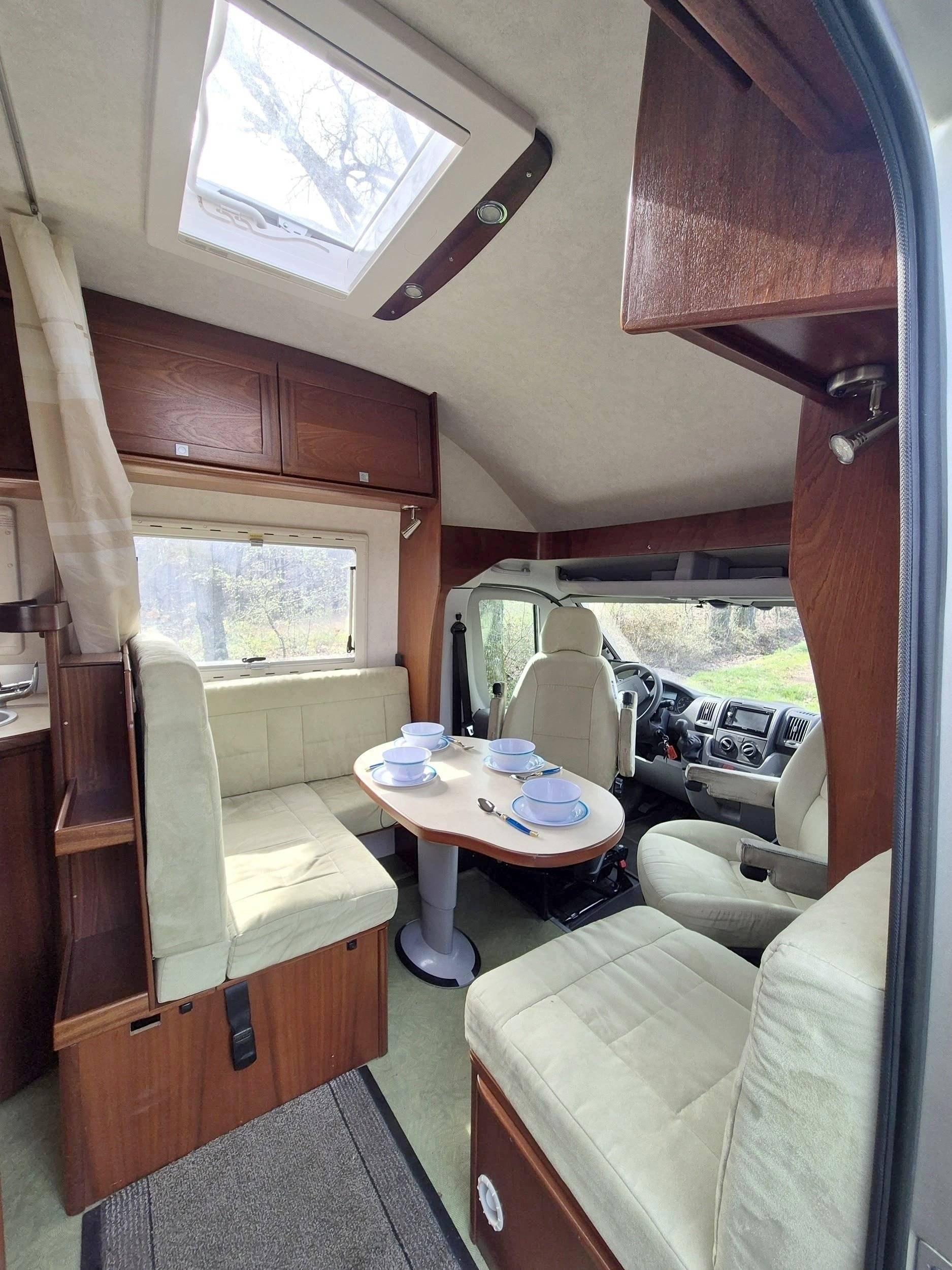 Coin repas Fiat DUCATO 160 Multijet - Yescapa