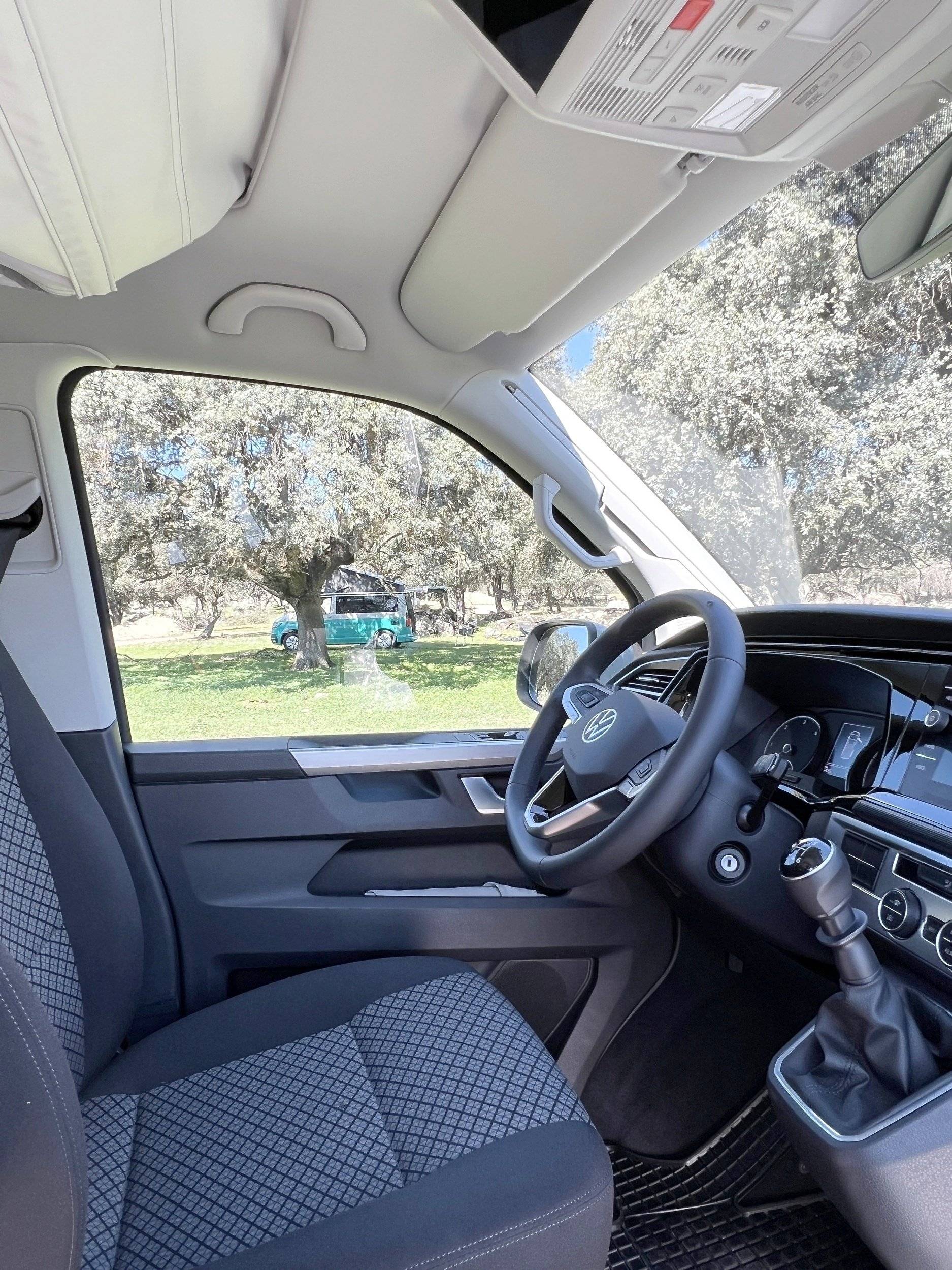 Volkswagen 6.1 California BEACH CAMPER