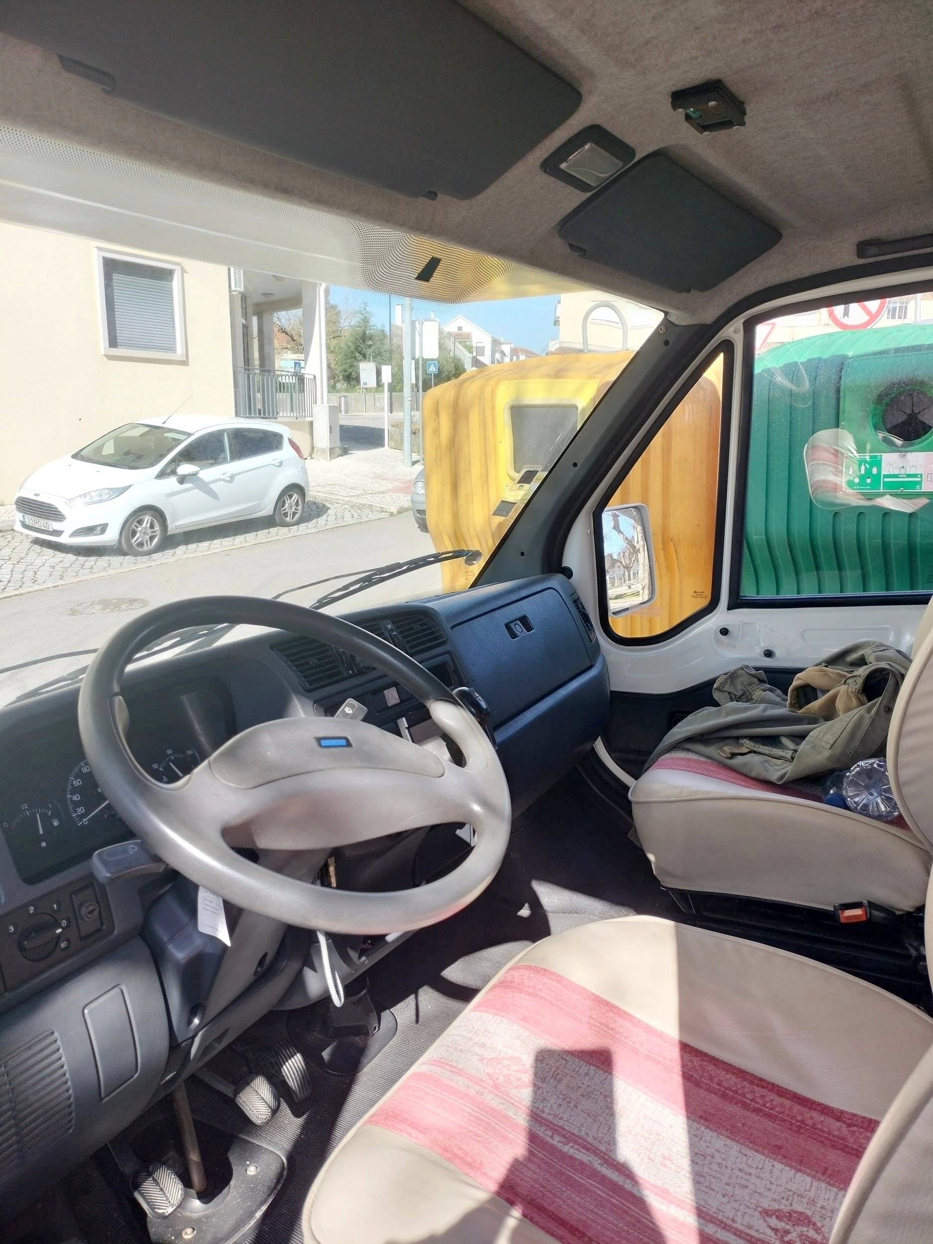 Cabina de condução Fiat - Yescapa