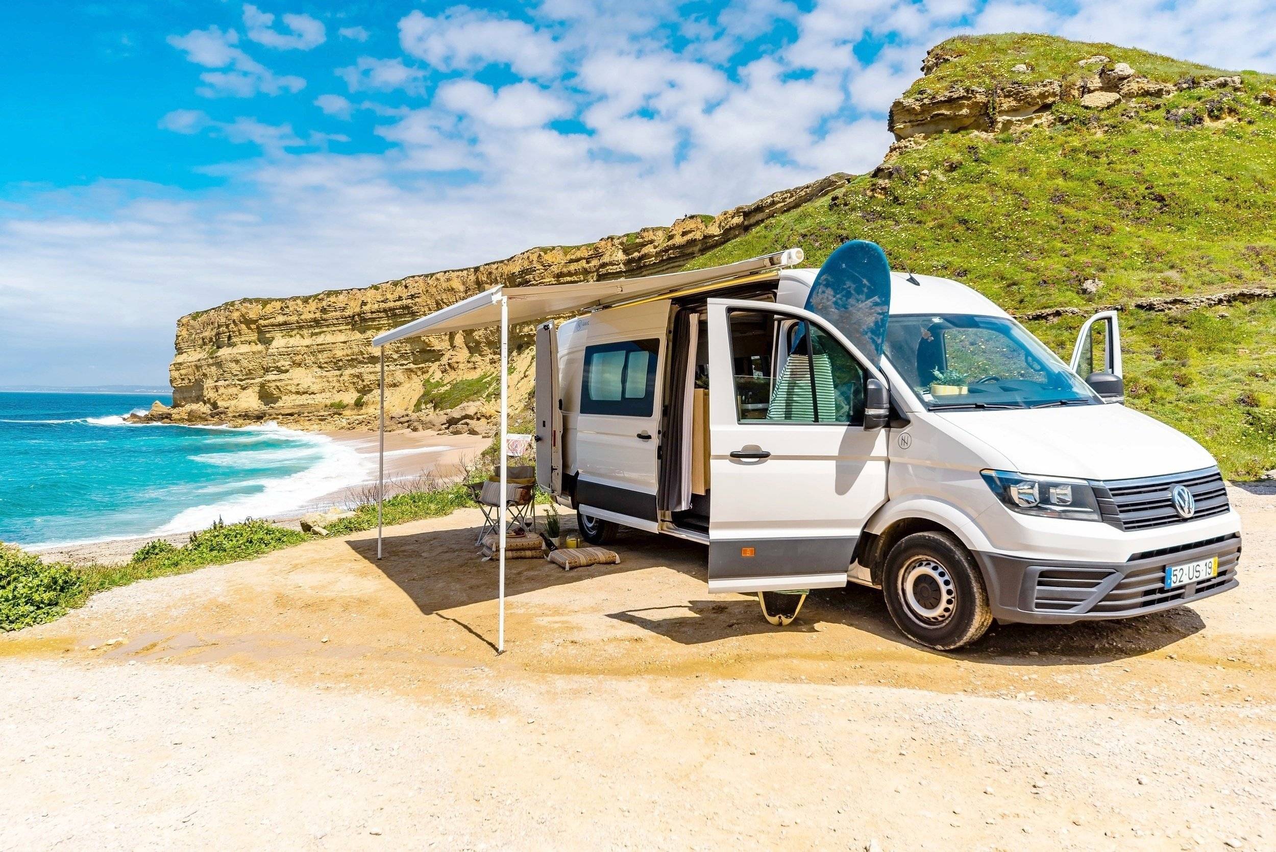 schräge Vorderansicht  - Yescapa