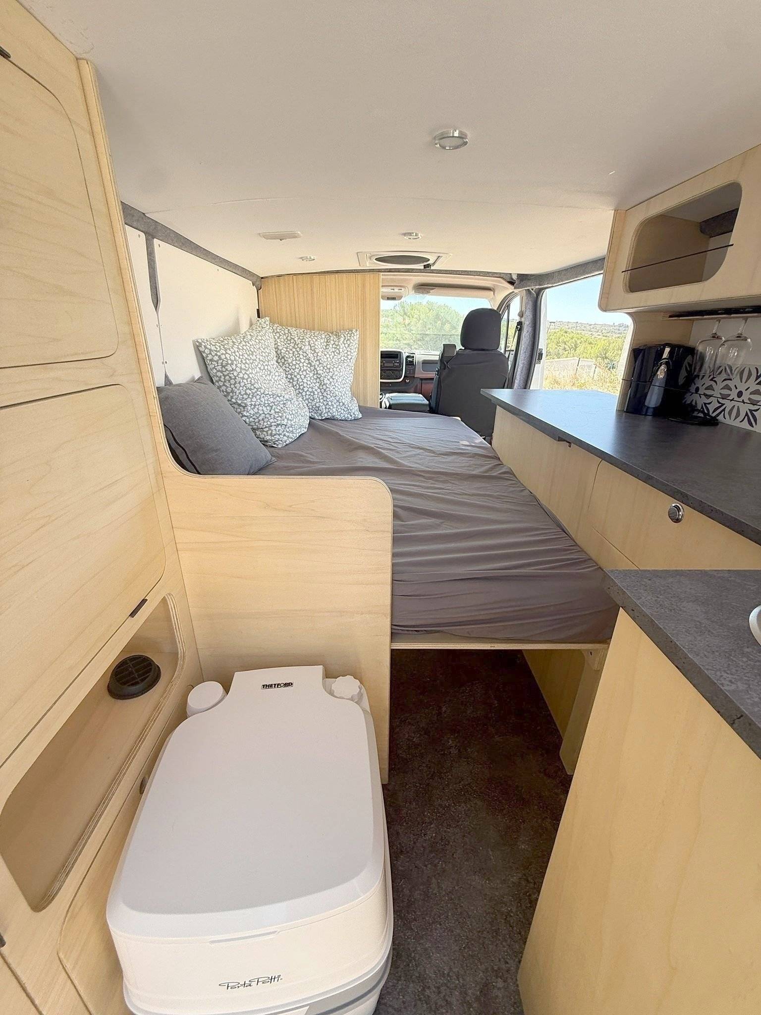 Aménagement personnel RENAULT TRAFIC III 145 GRAND CONFORT ENERGY