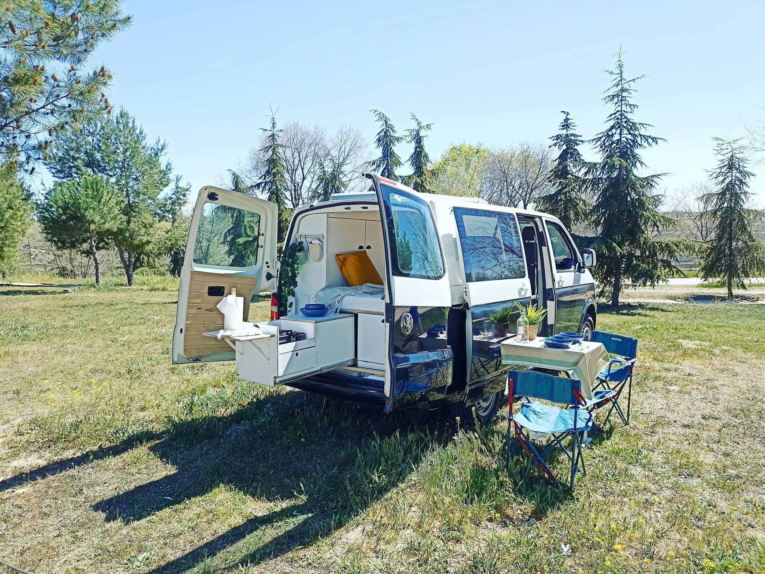 Volkswagen T5 California