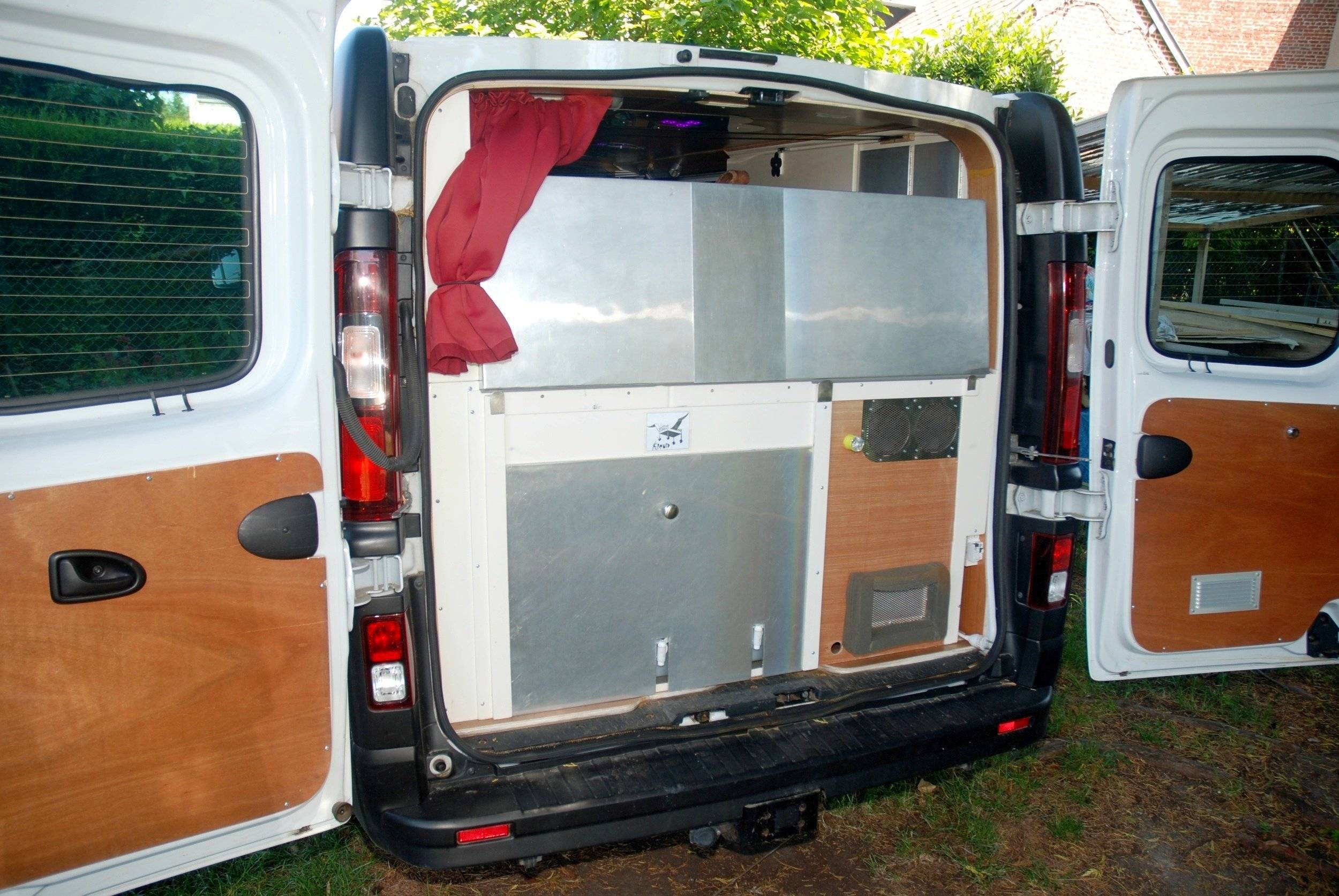 aeronid Renault Trafic