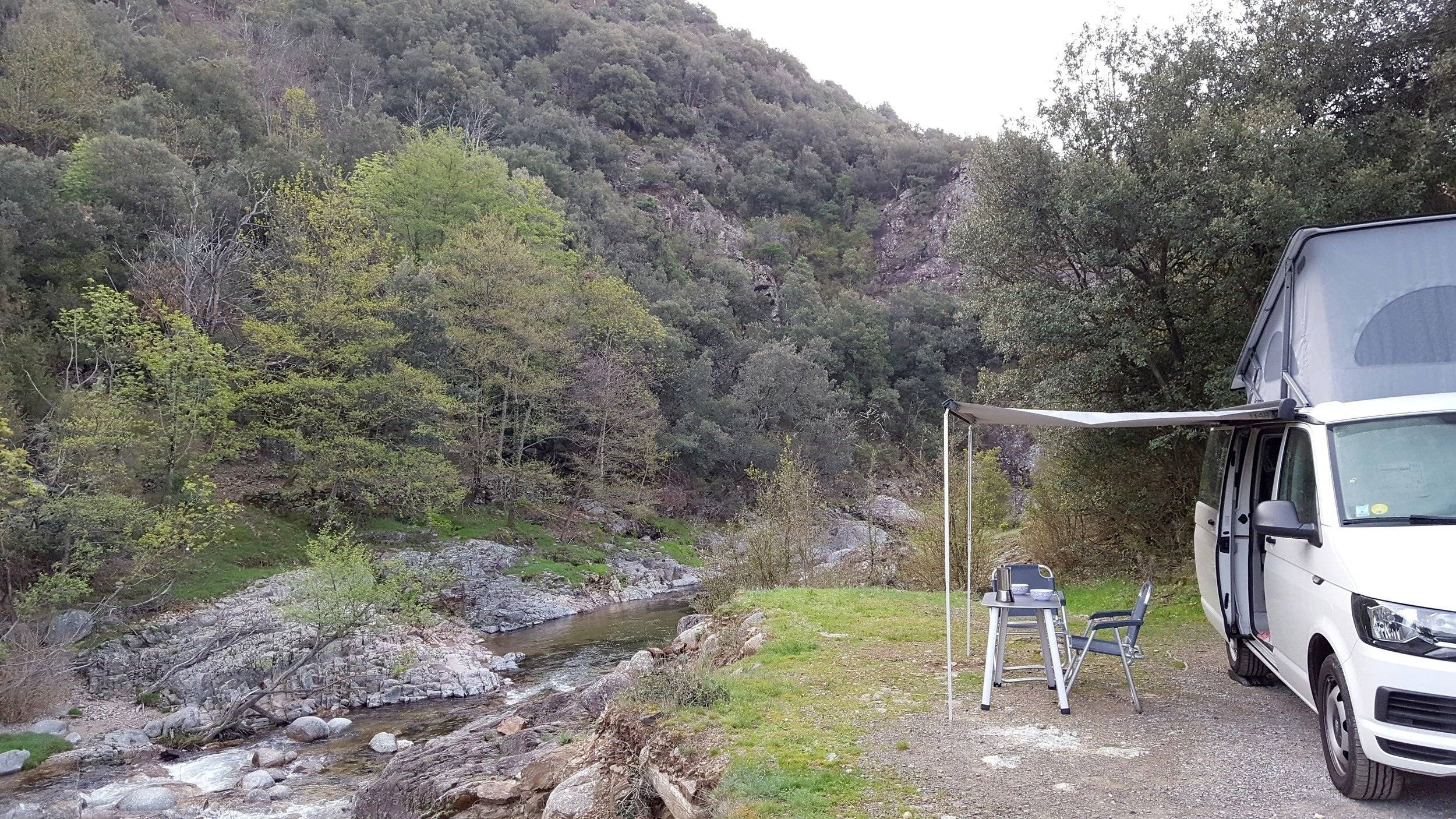 Volkswagen T6 2 l TDI 150 ch