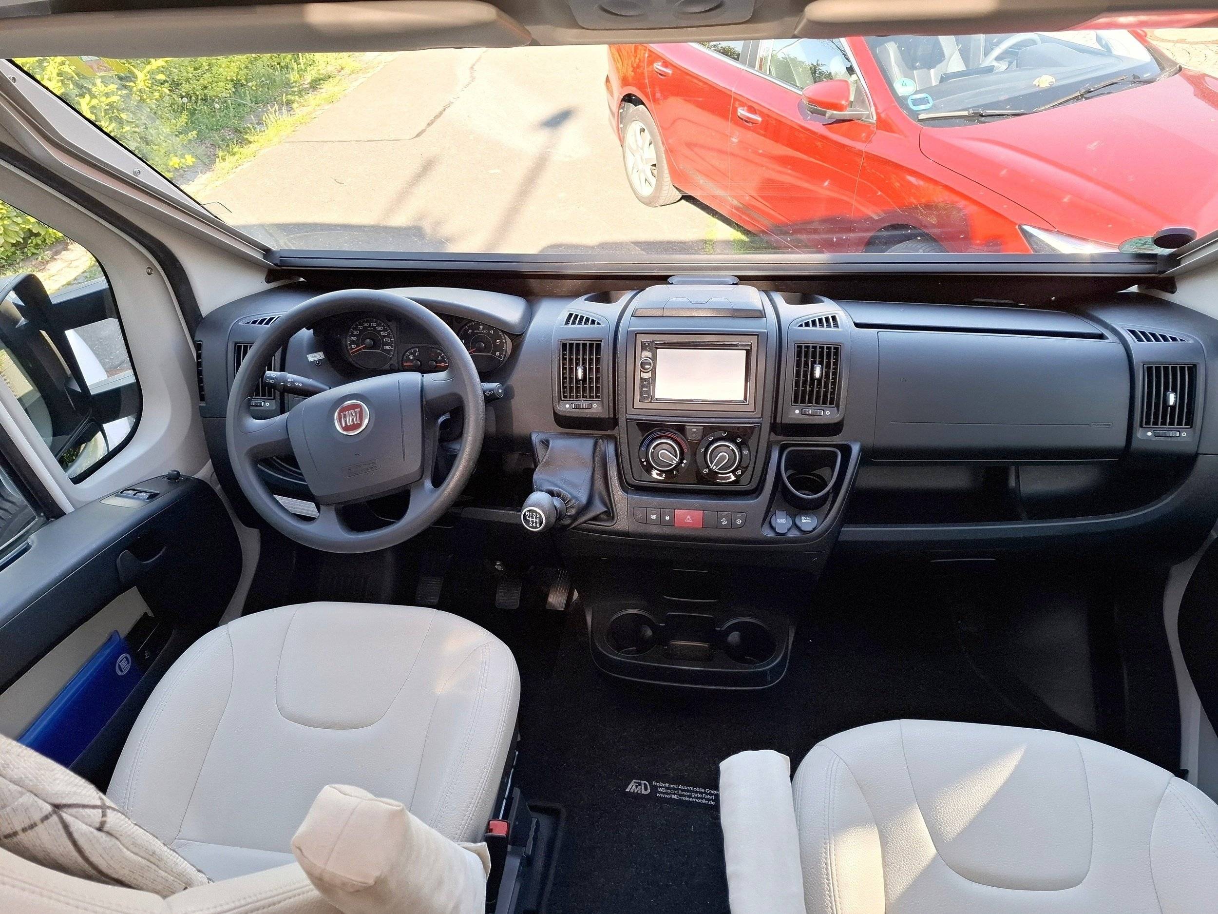 Bürstner Travel Van T690