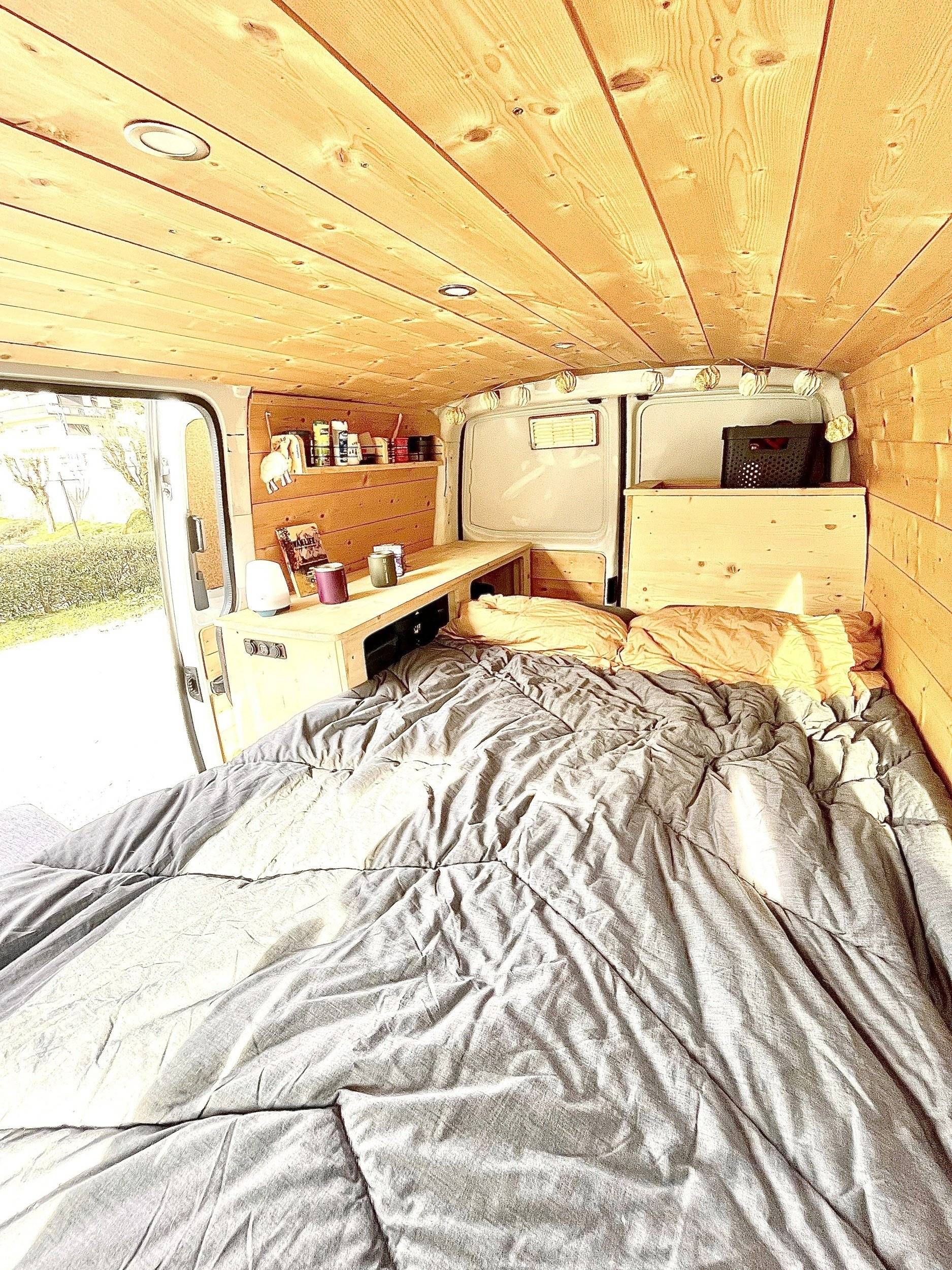 Volkswagen T5 2,0 l 140 ch