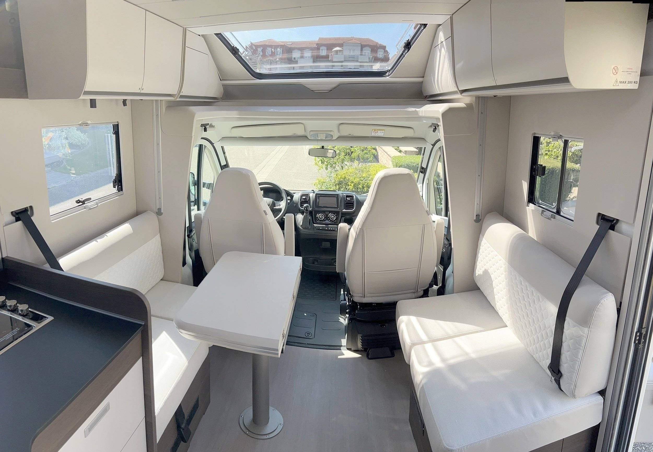 Coin repas Fiat Ducato 2,3 l 180 ch/Al-Ko - Yescapa