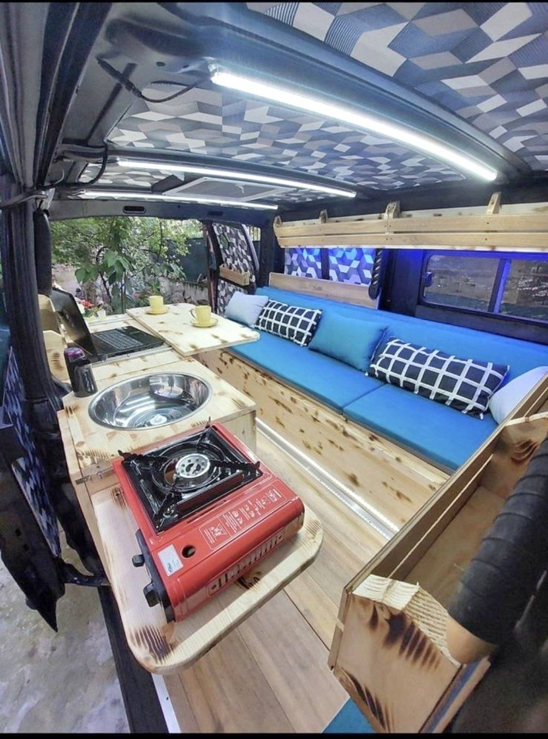 Custo Van Vito 2,2 l 136 ch