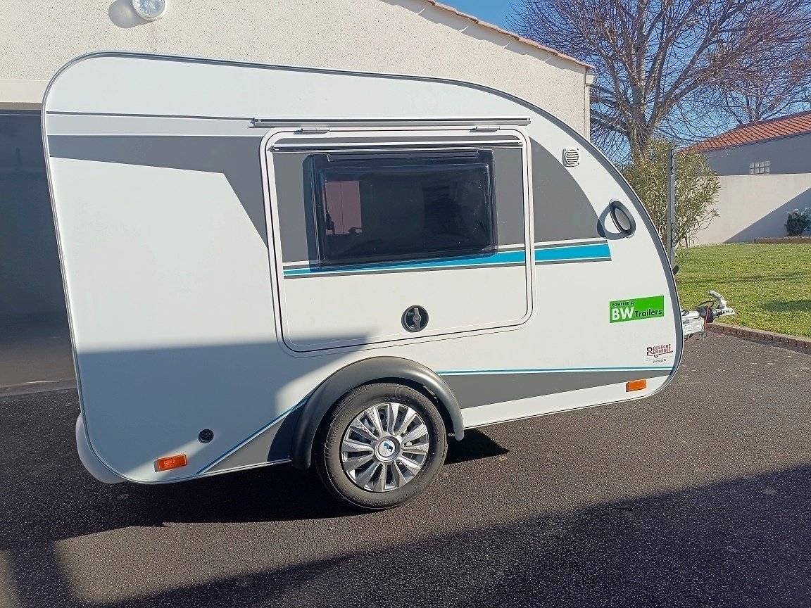 Voorkant 3/4  - Yescapa